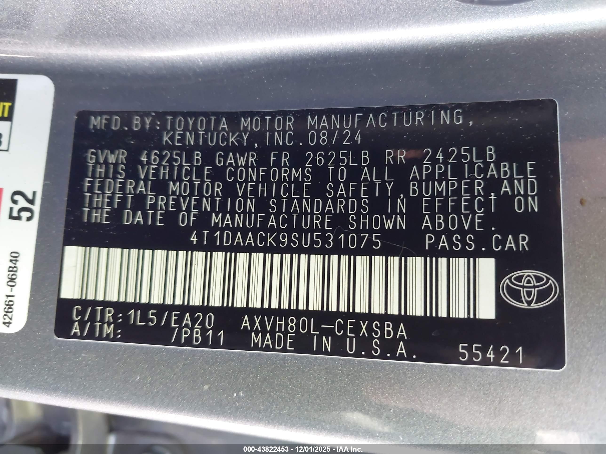 TOYOTA CAMRY image 9