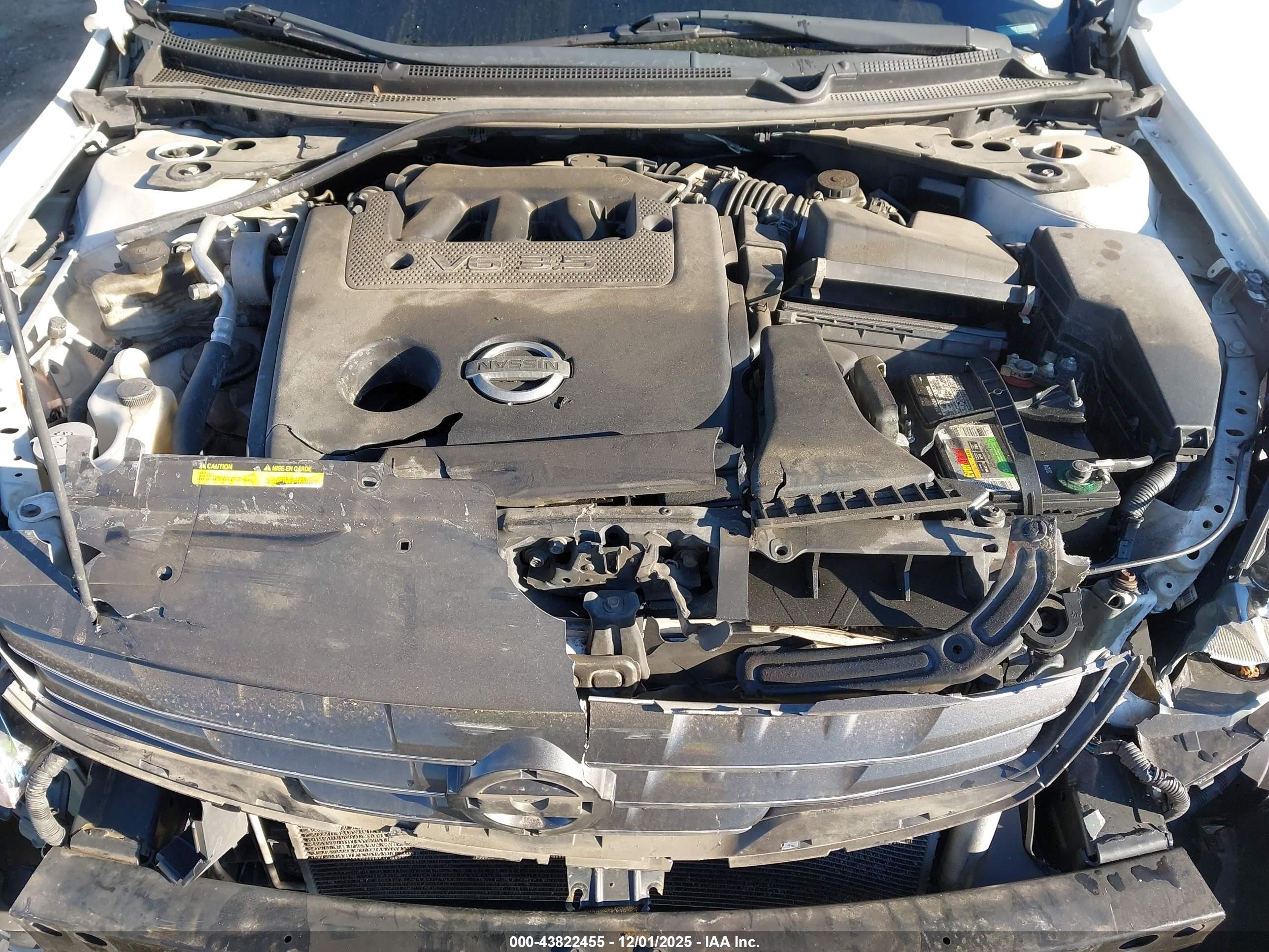 NISSAN ALTIMA image 10