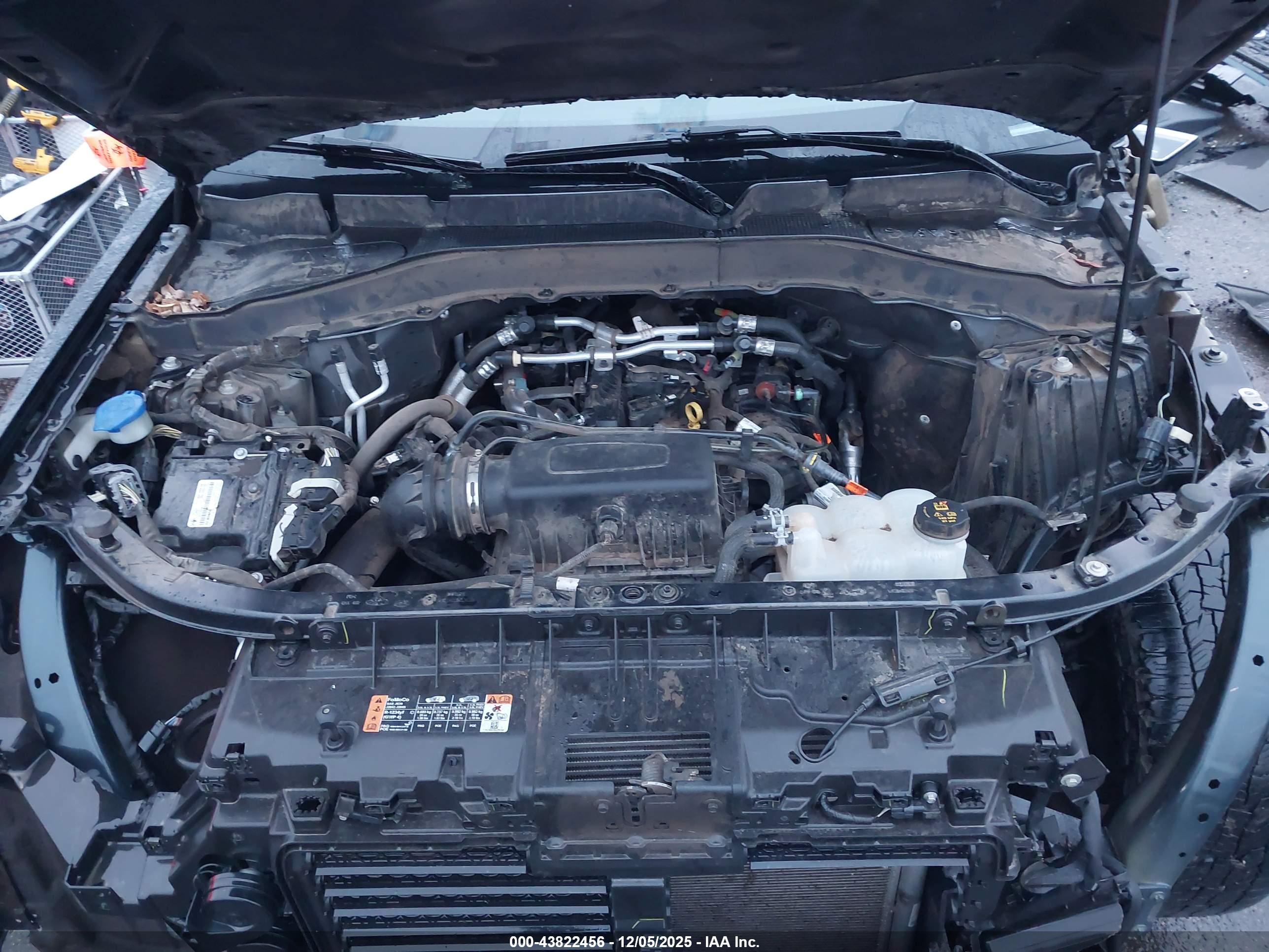 FORD EXPLORER image 10