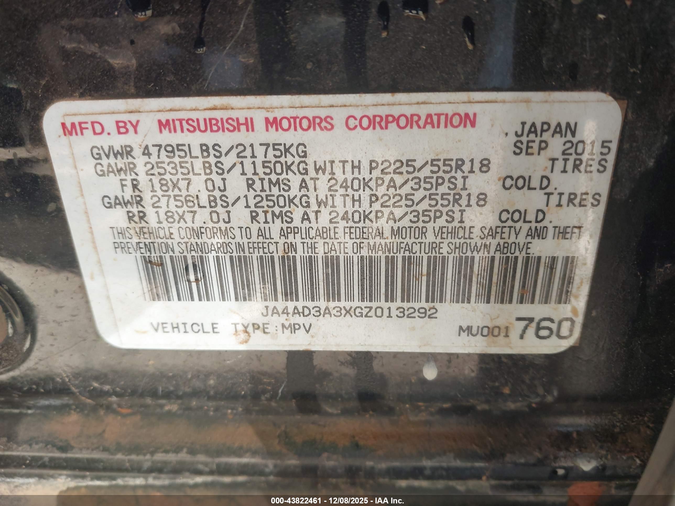 MITSUBISHI OUTLANDER image 9