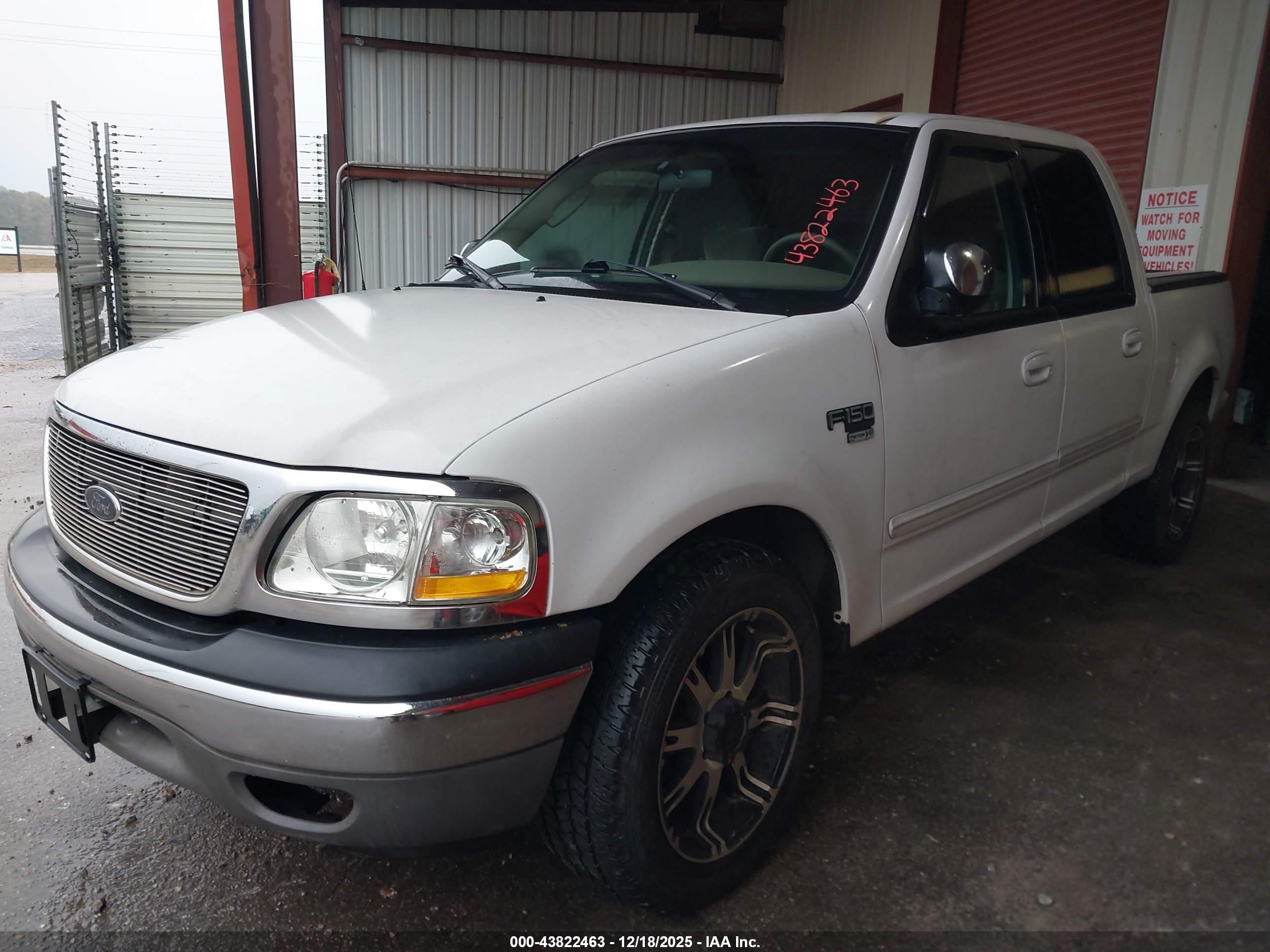 FORD F-150 image 2