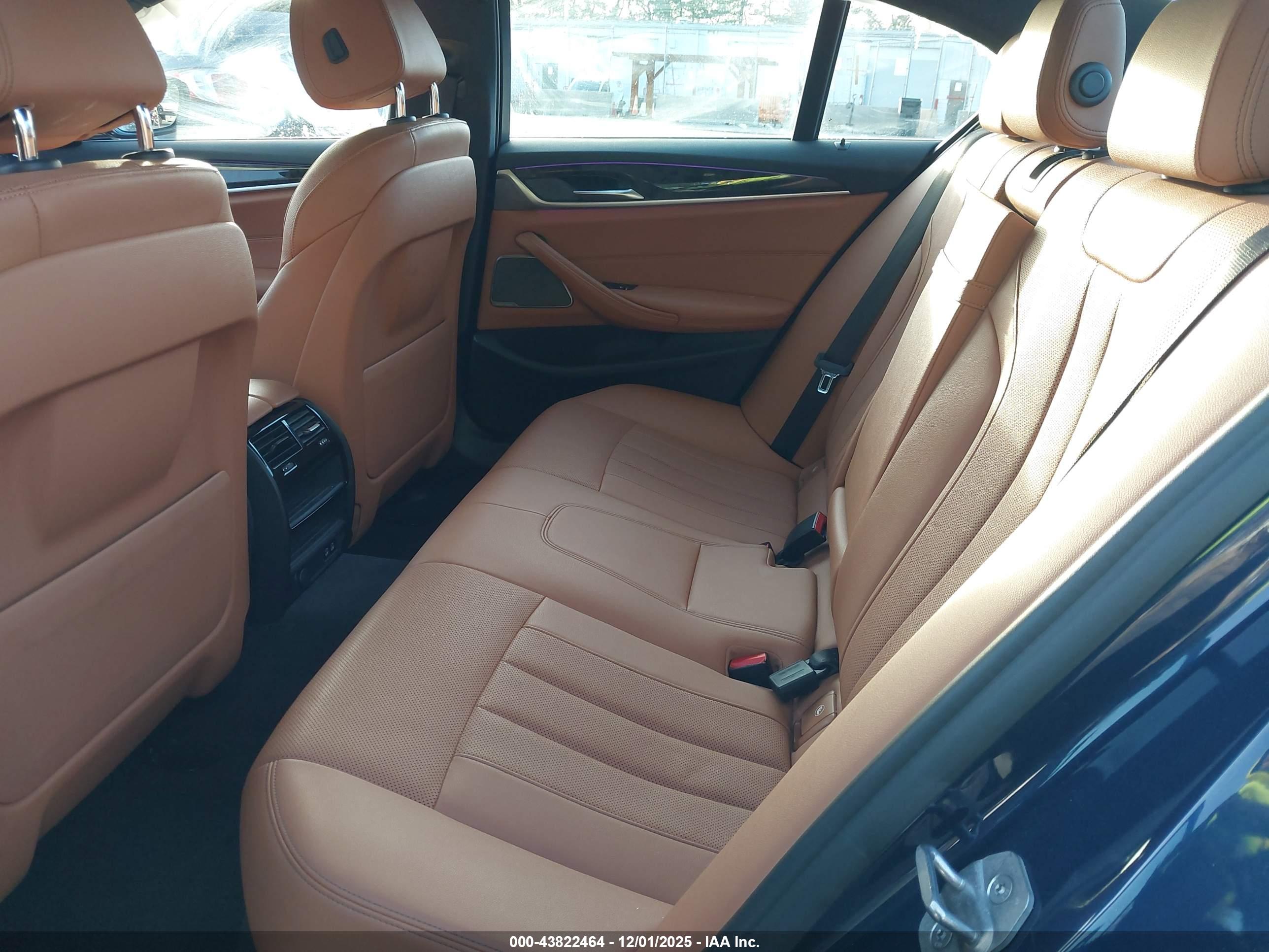 BMW 530 image 8