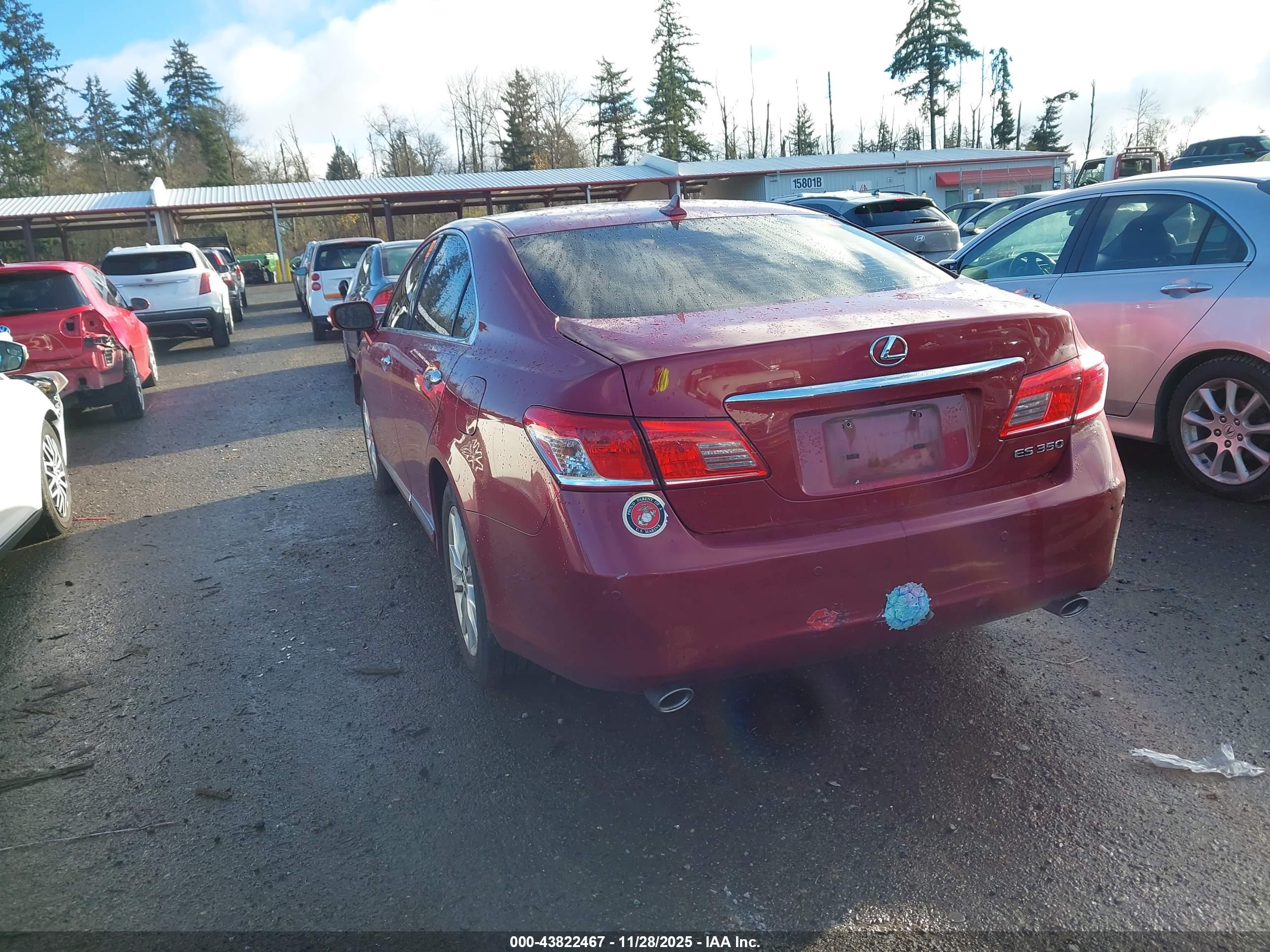 LEXUS ES image 3