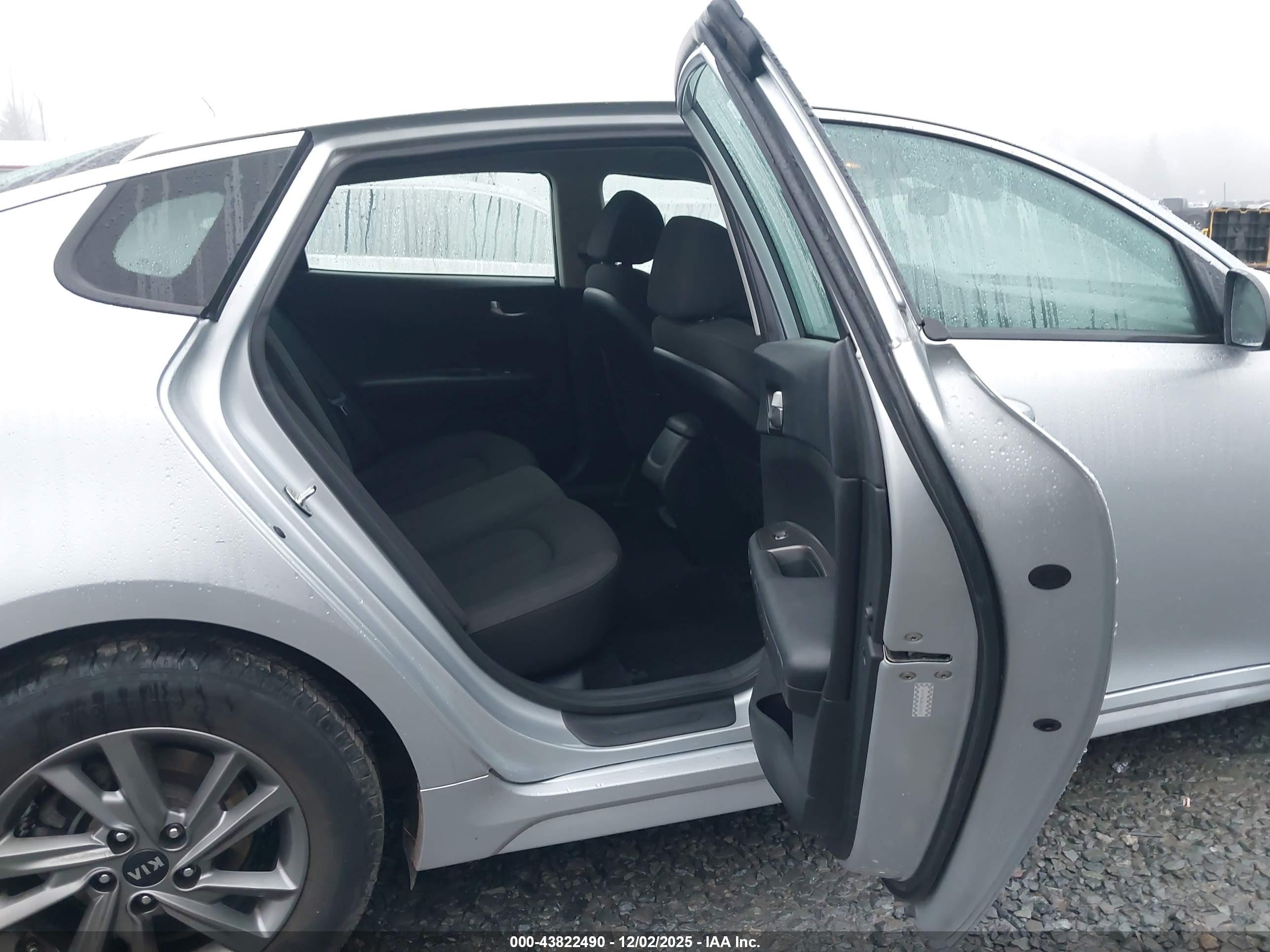 KIA OPTIMA image 8