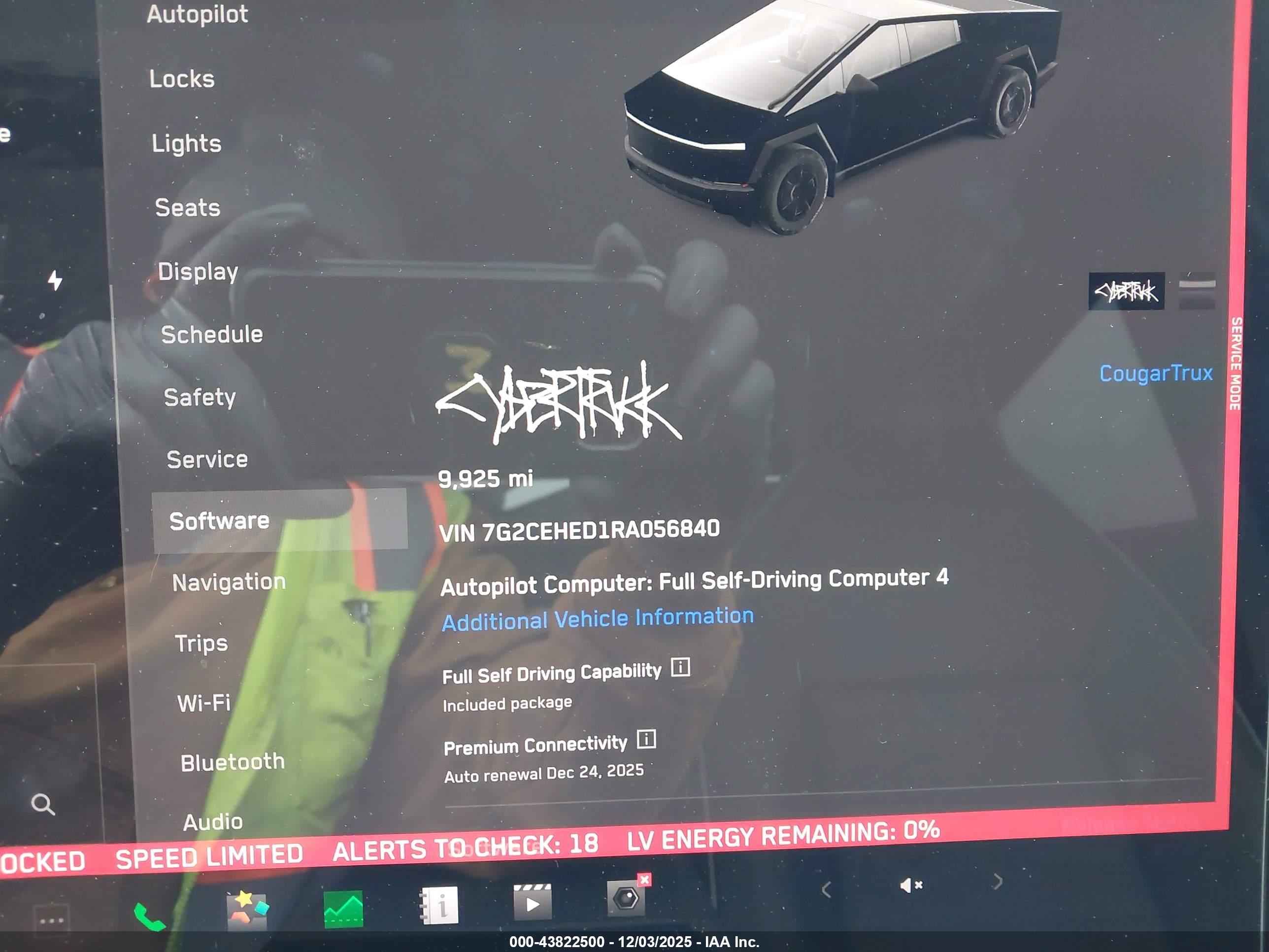 TESLA CYBERTRUCK image 7