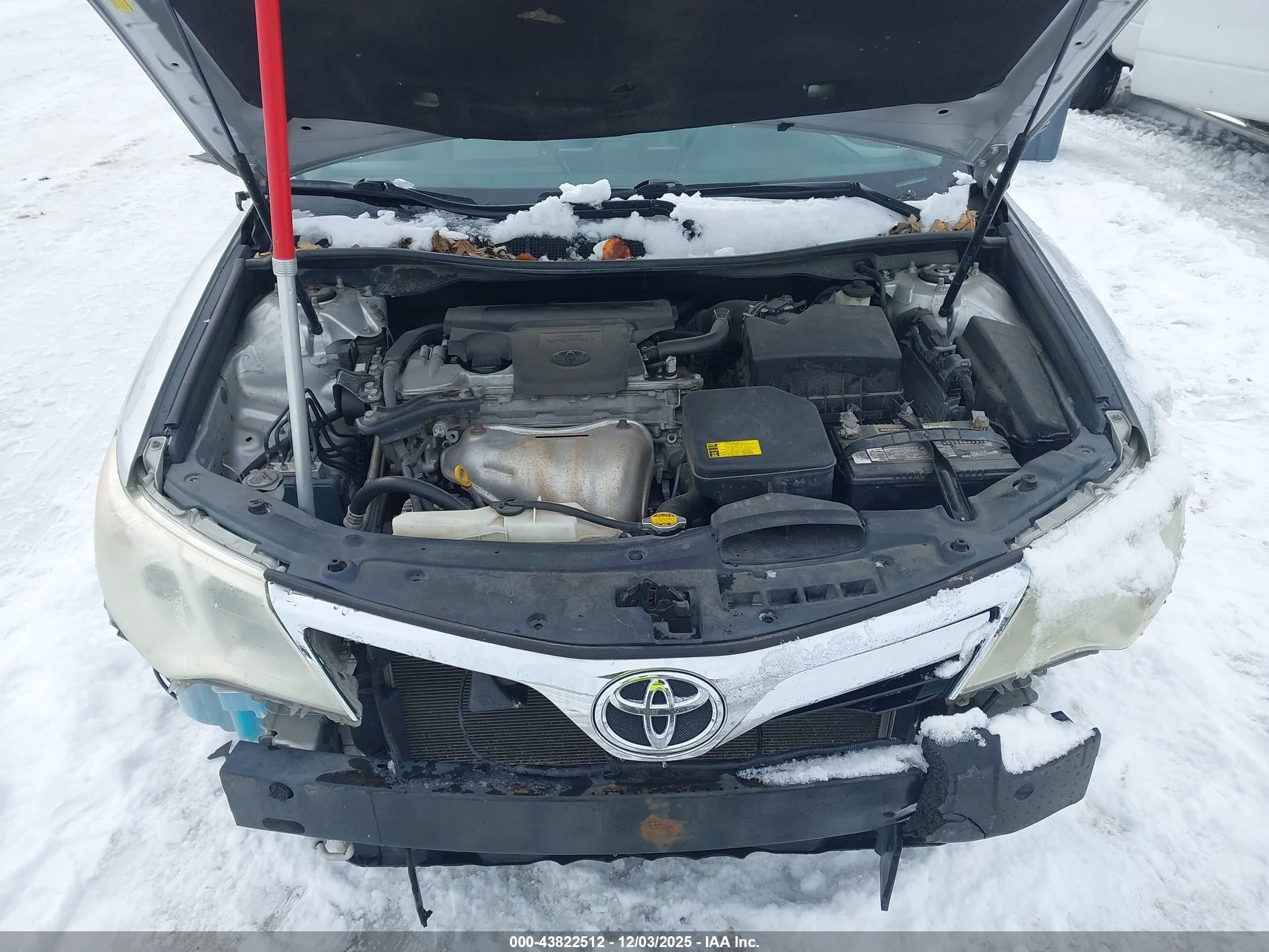 TOYOTA CAMRY image 10