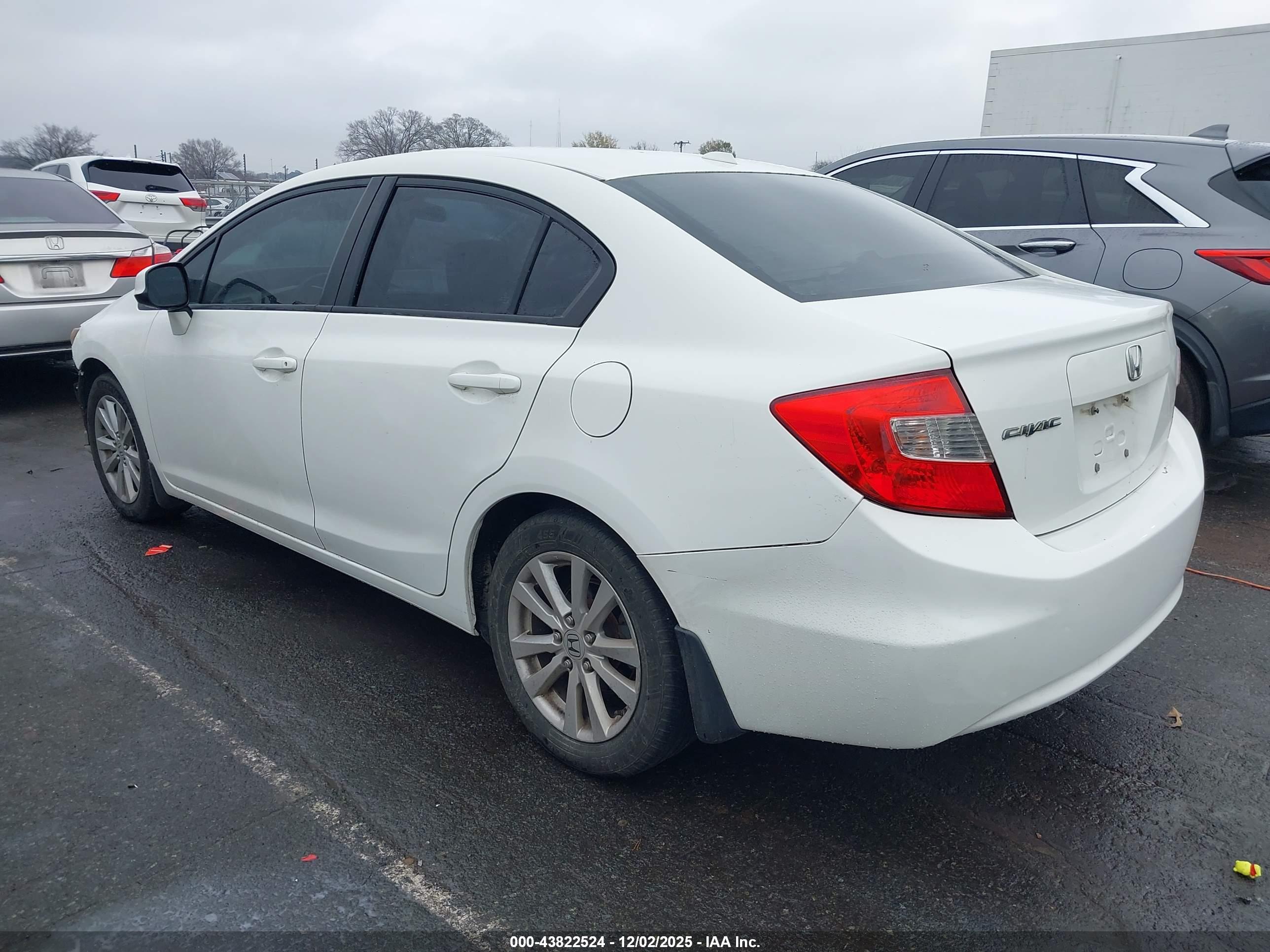 HONDA CIVIC image 3