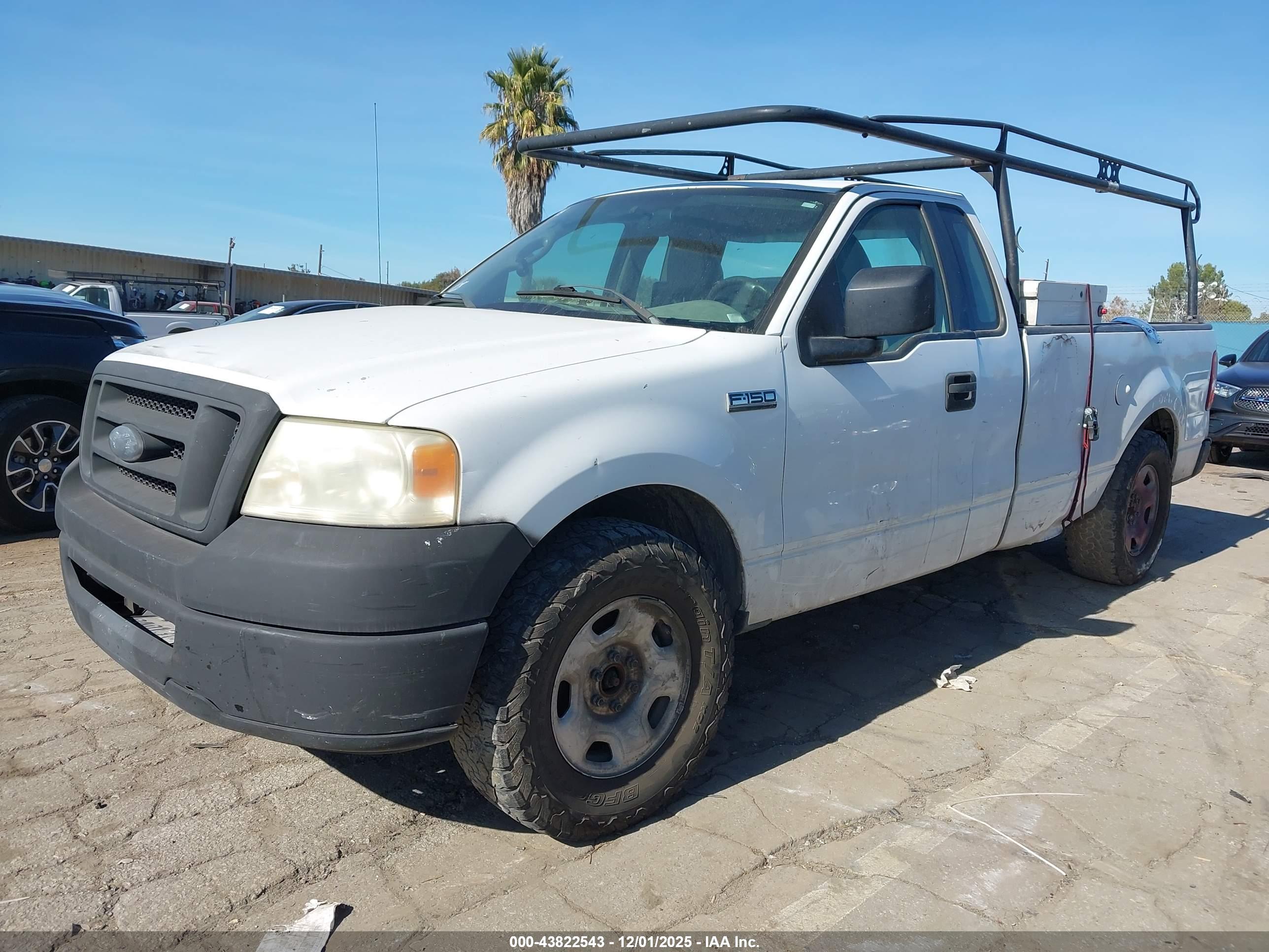 FORD F-150 image 2