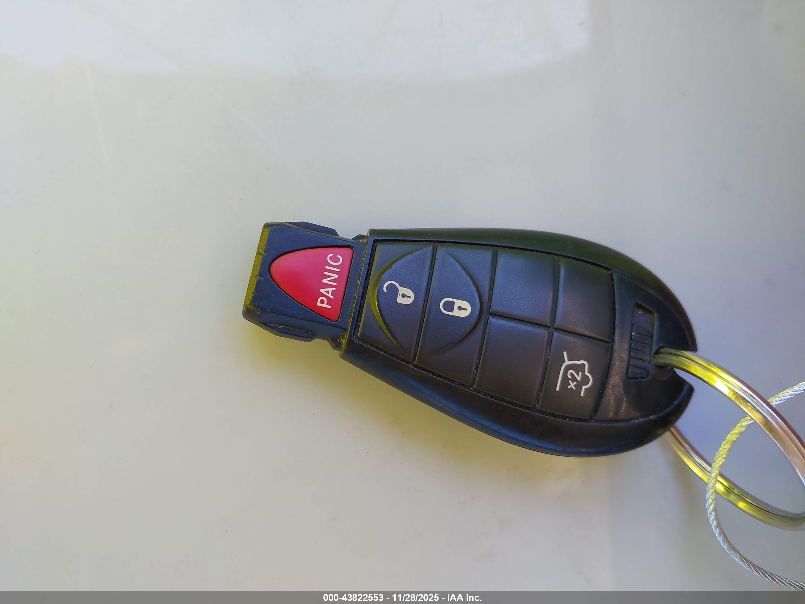 JEEP COMMANDER image 11