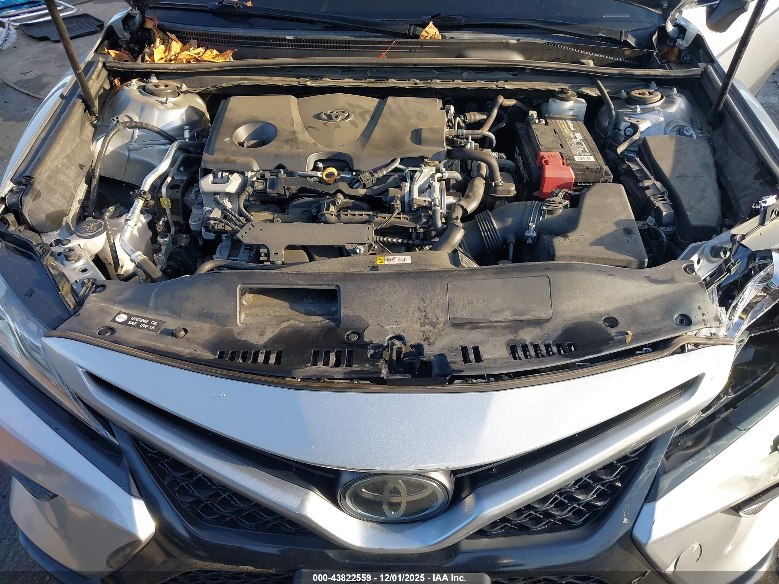TOYOTA CAMRY image 10