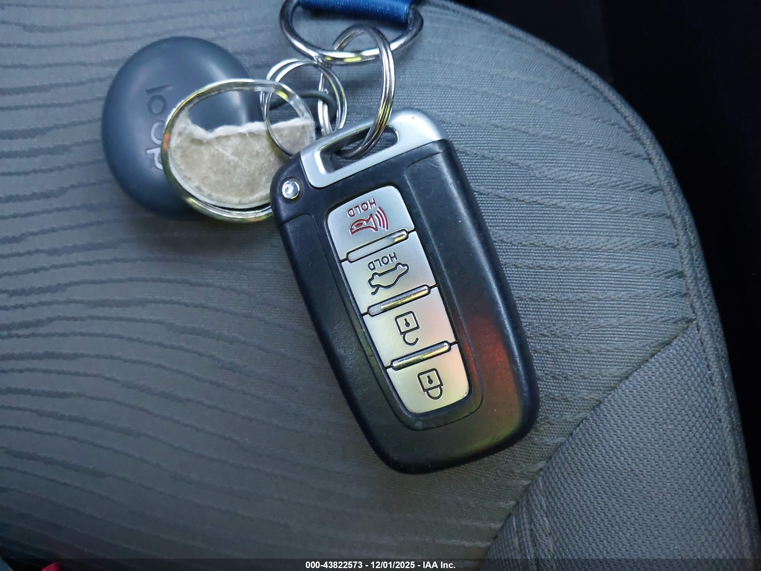 HYUNDAI SONATA image 11