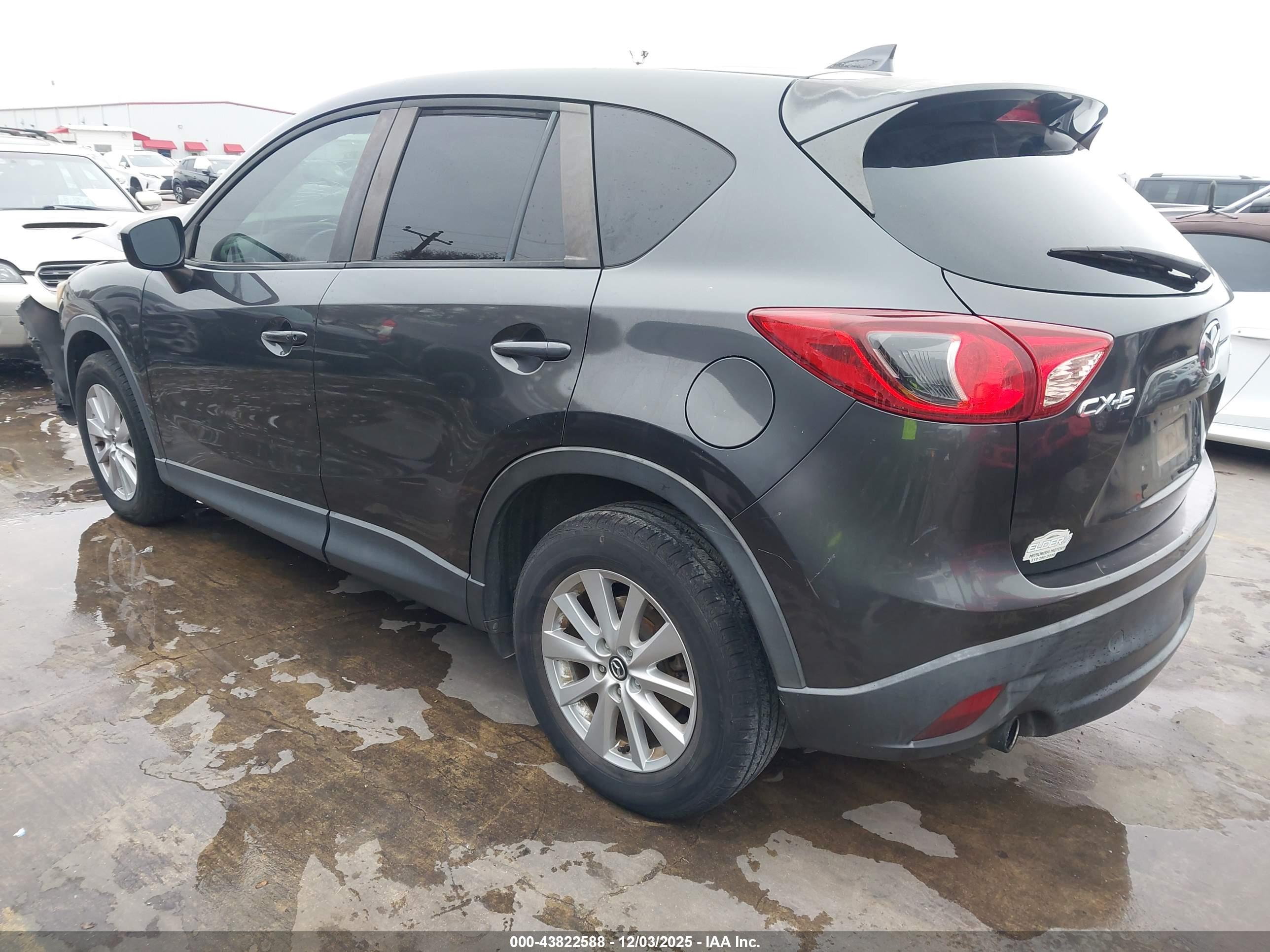 MAZDA CX-5 image 3