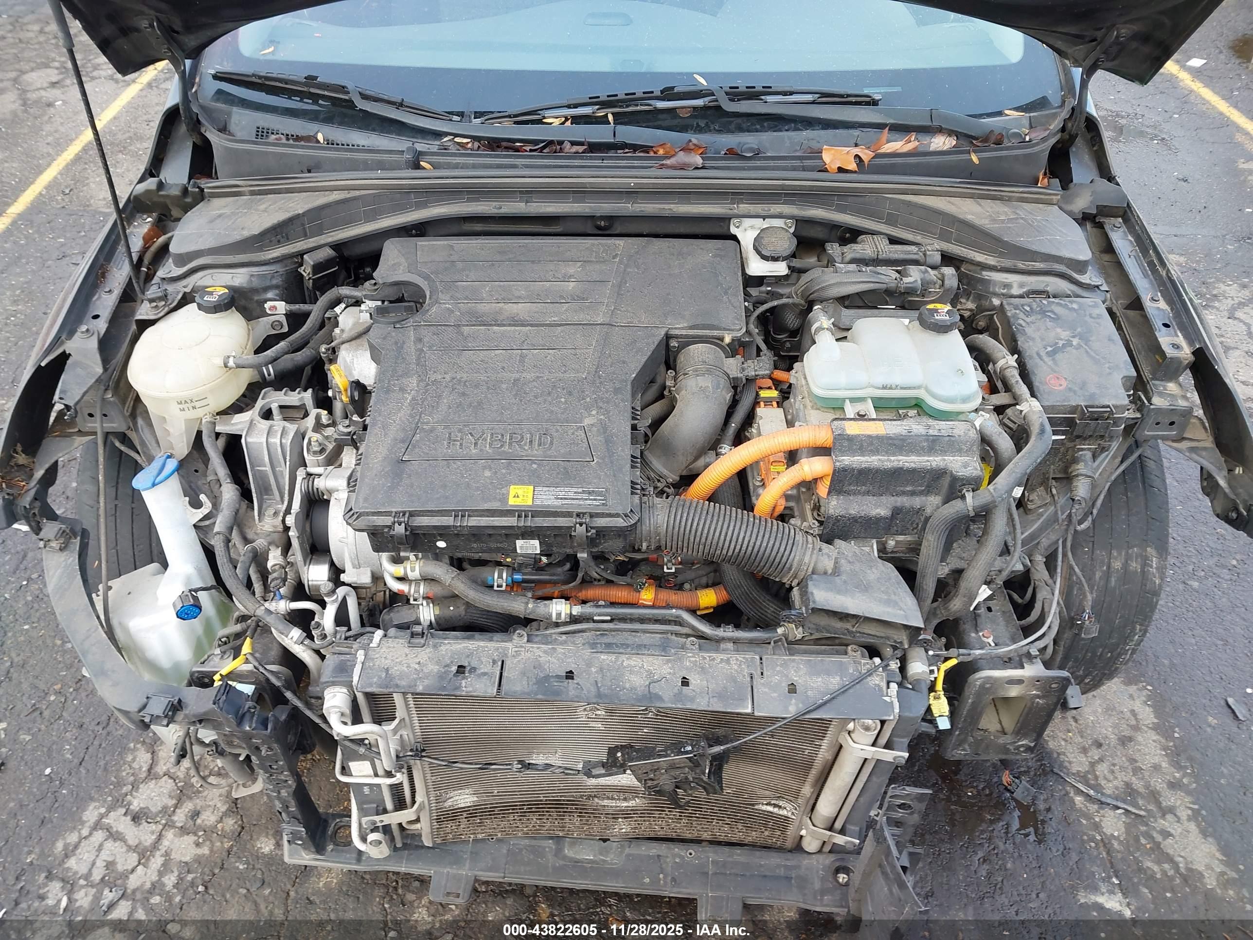 HYUNDAI IONIQ image 10