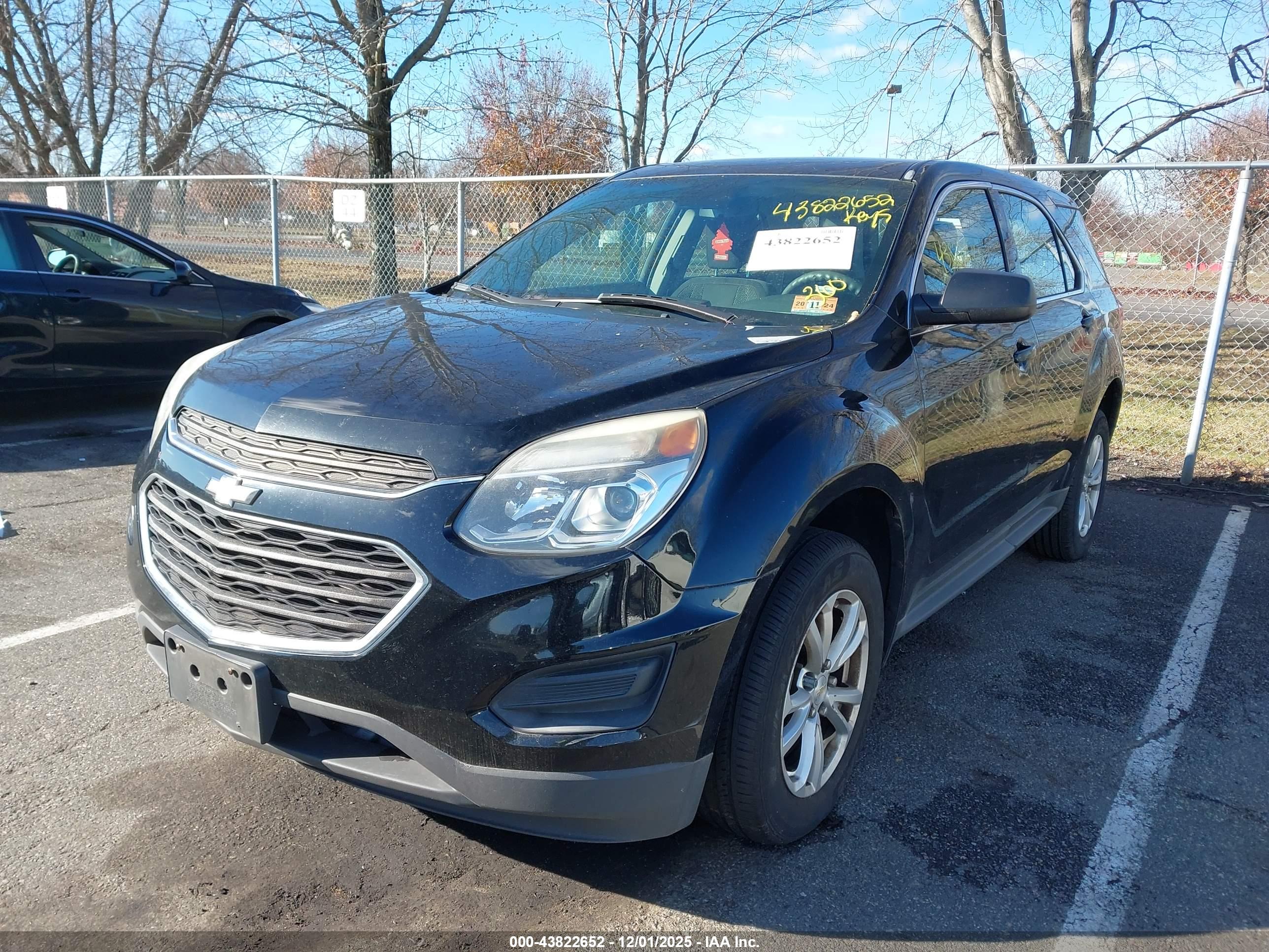 CHEVROLET EQUINOX image 2