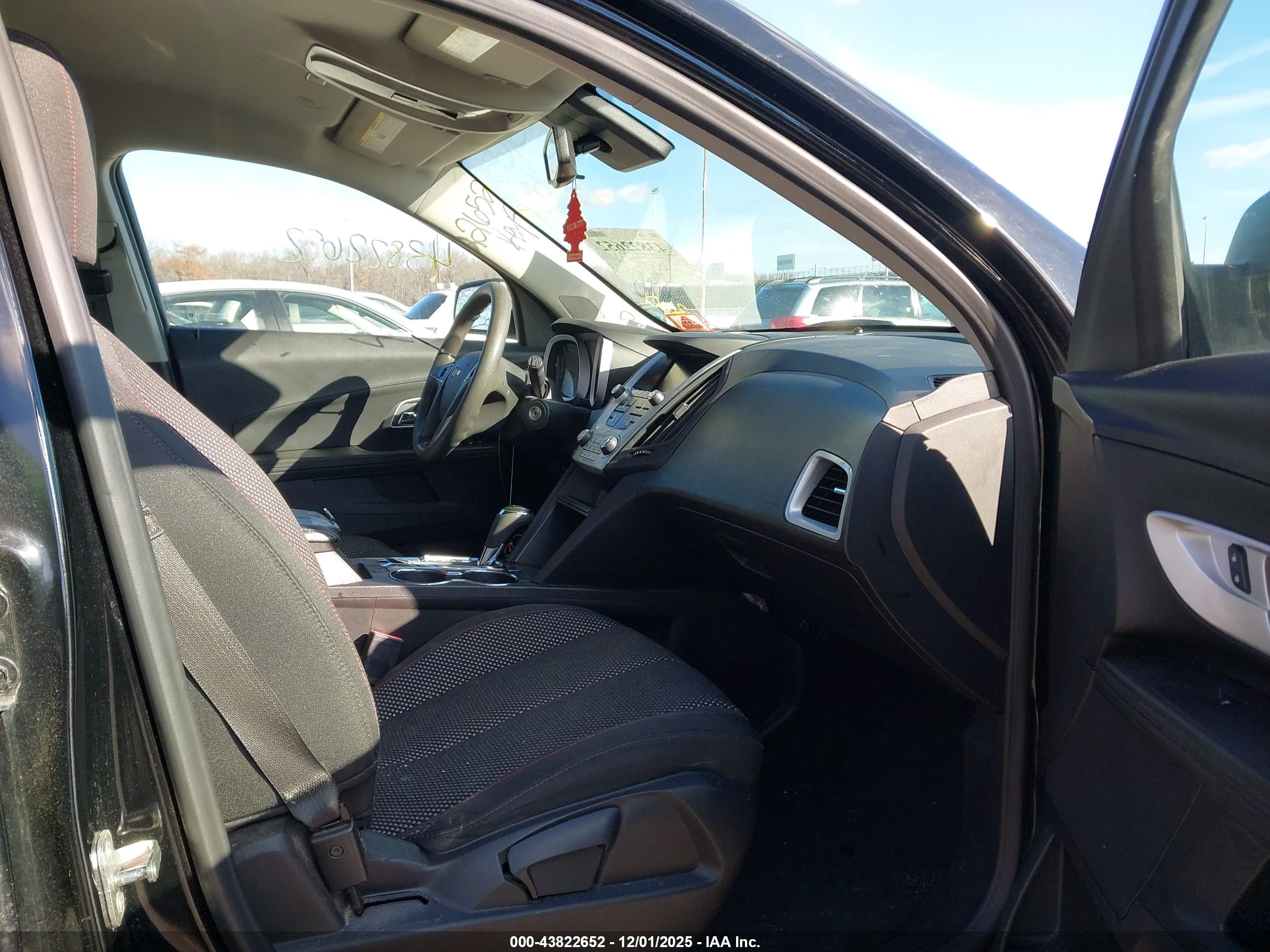 CHEVROLET EQUINOX image 5