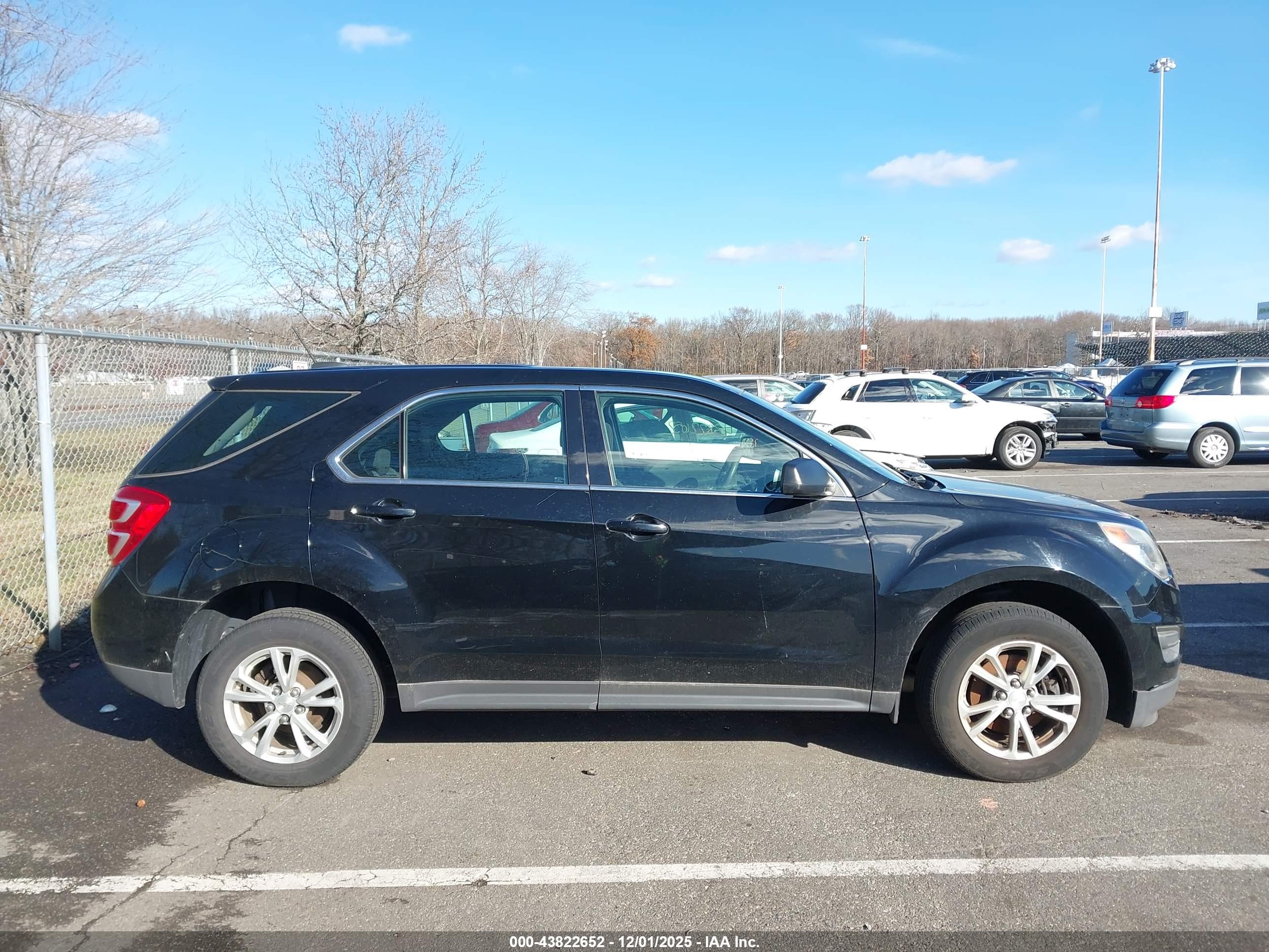CHEVROLET EQUINOX image 6