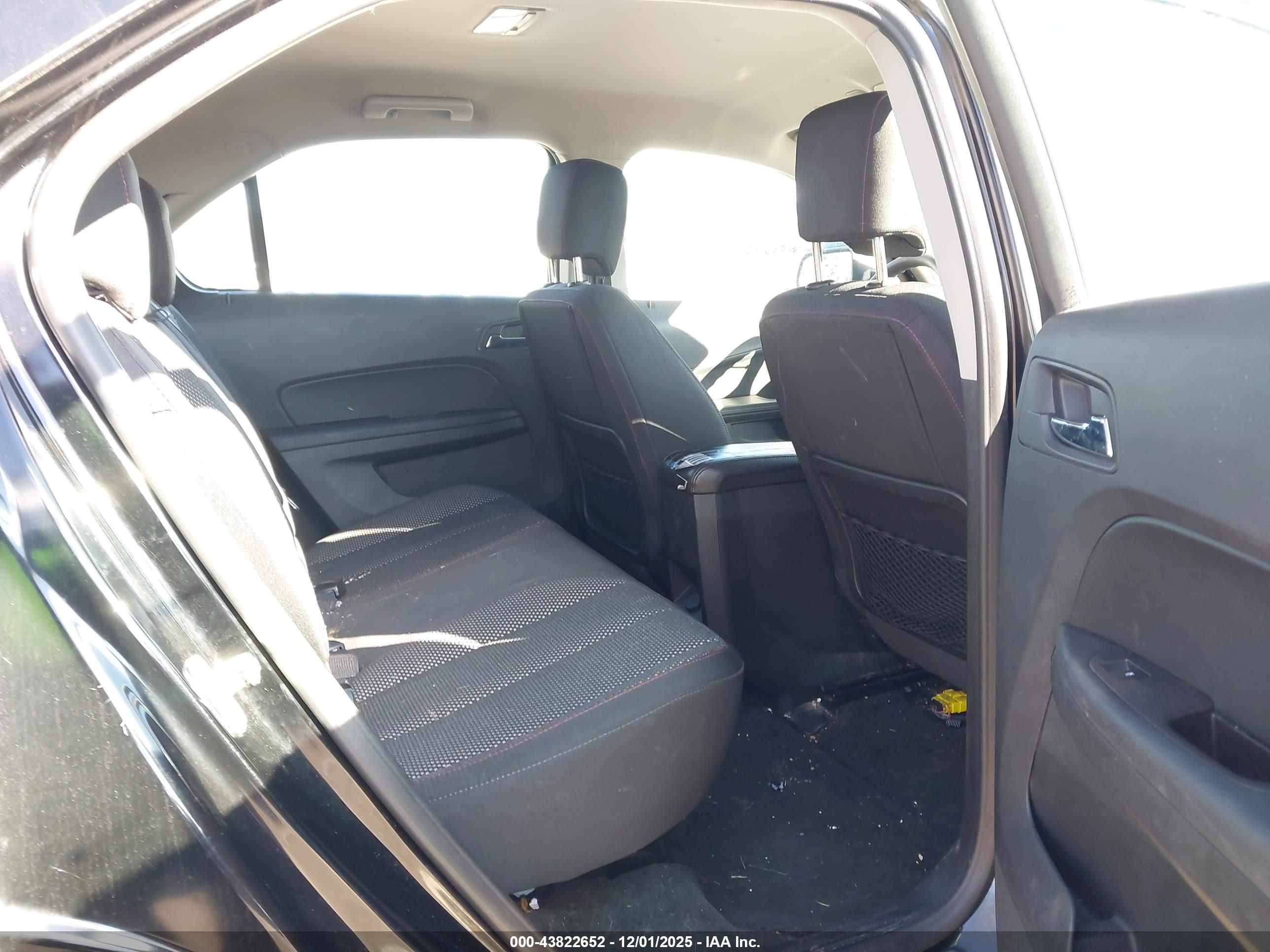 CHEVROLET EQUINOX image 8