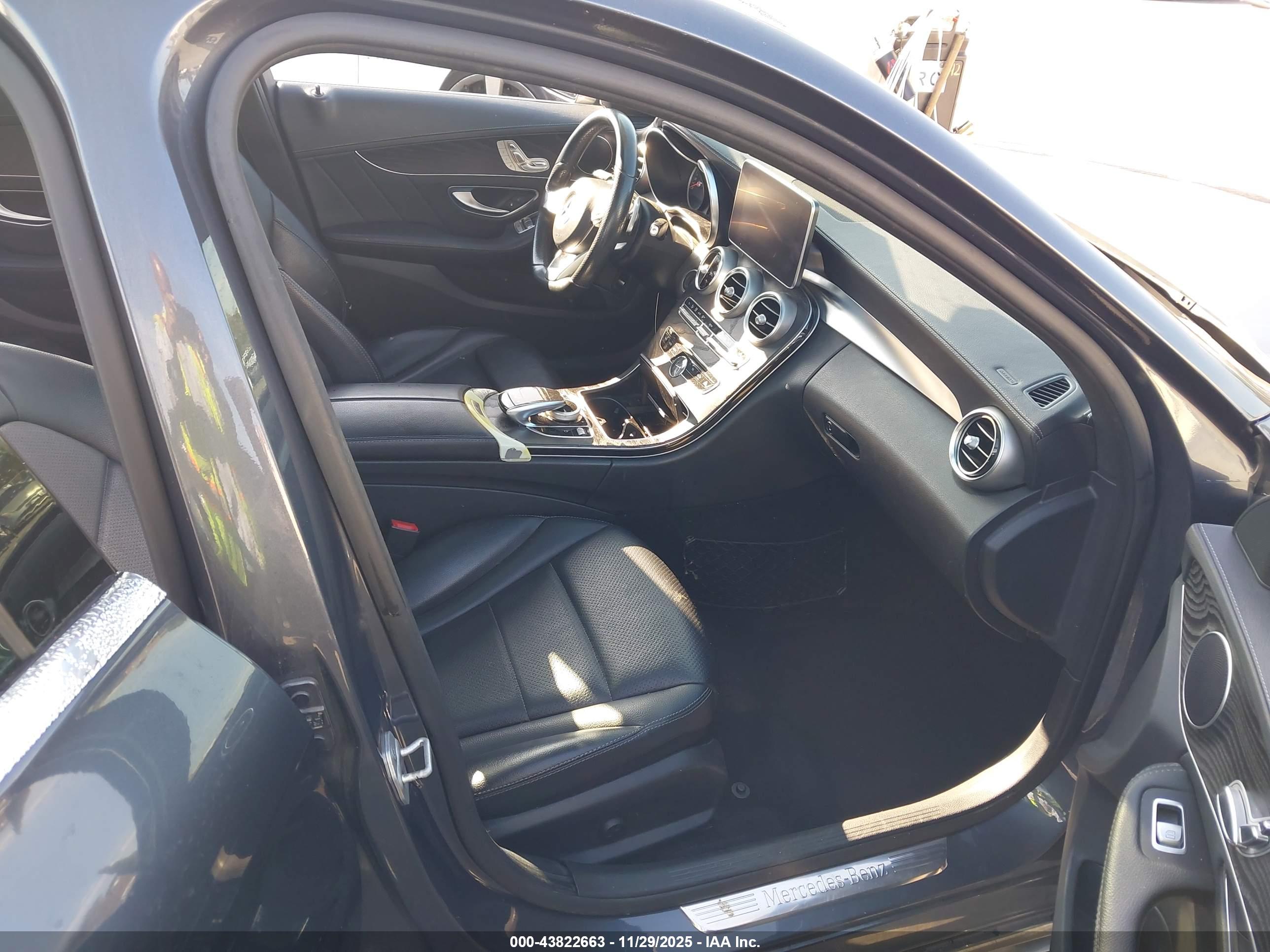 MERCEDES-BENZ C image 5