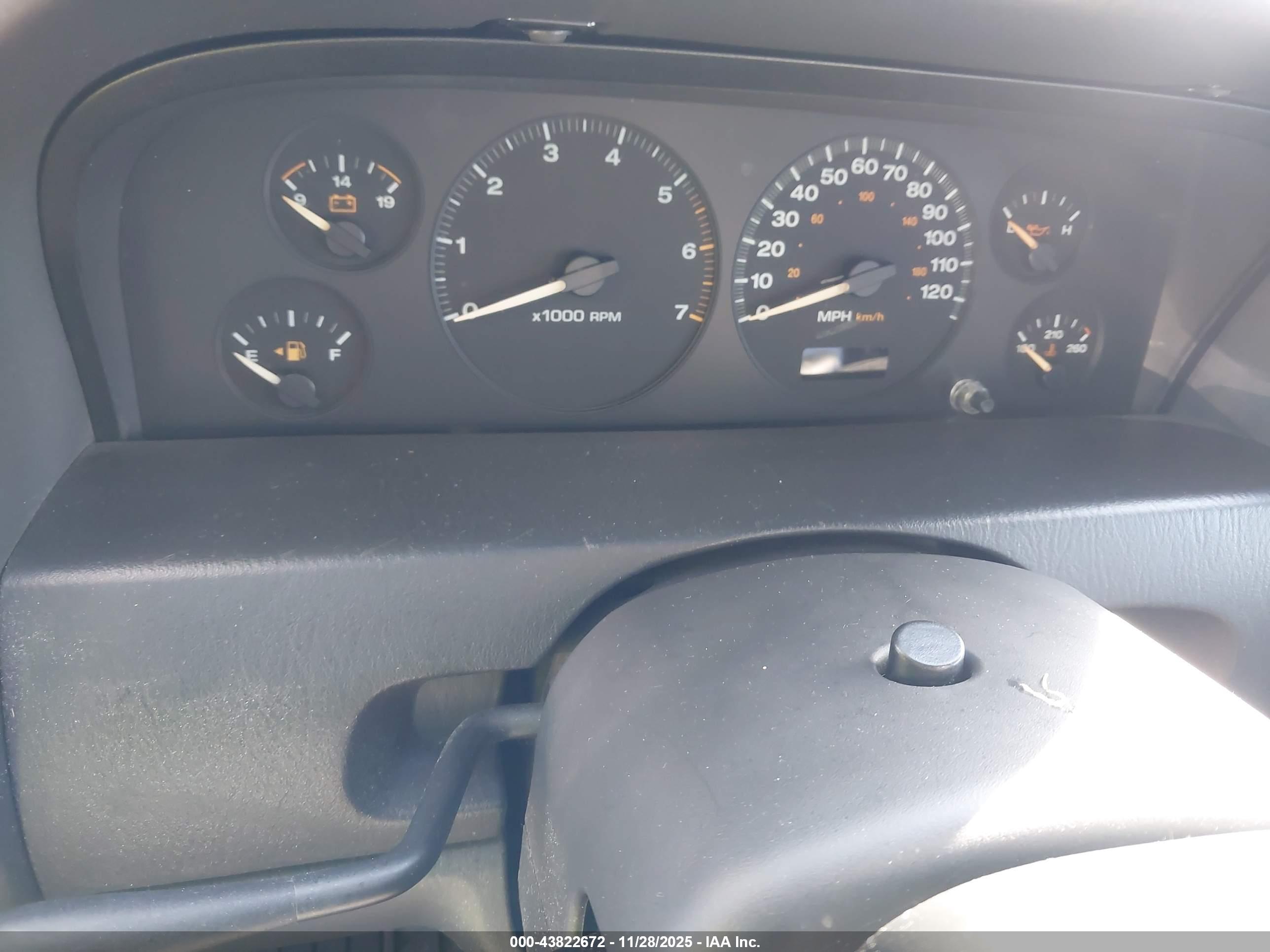 JEEP GRAND image 7