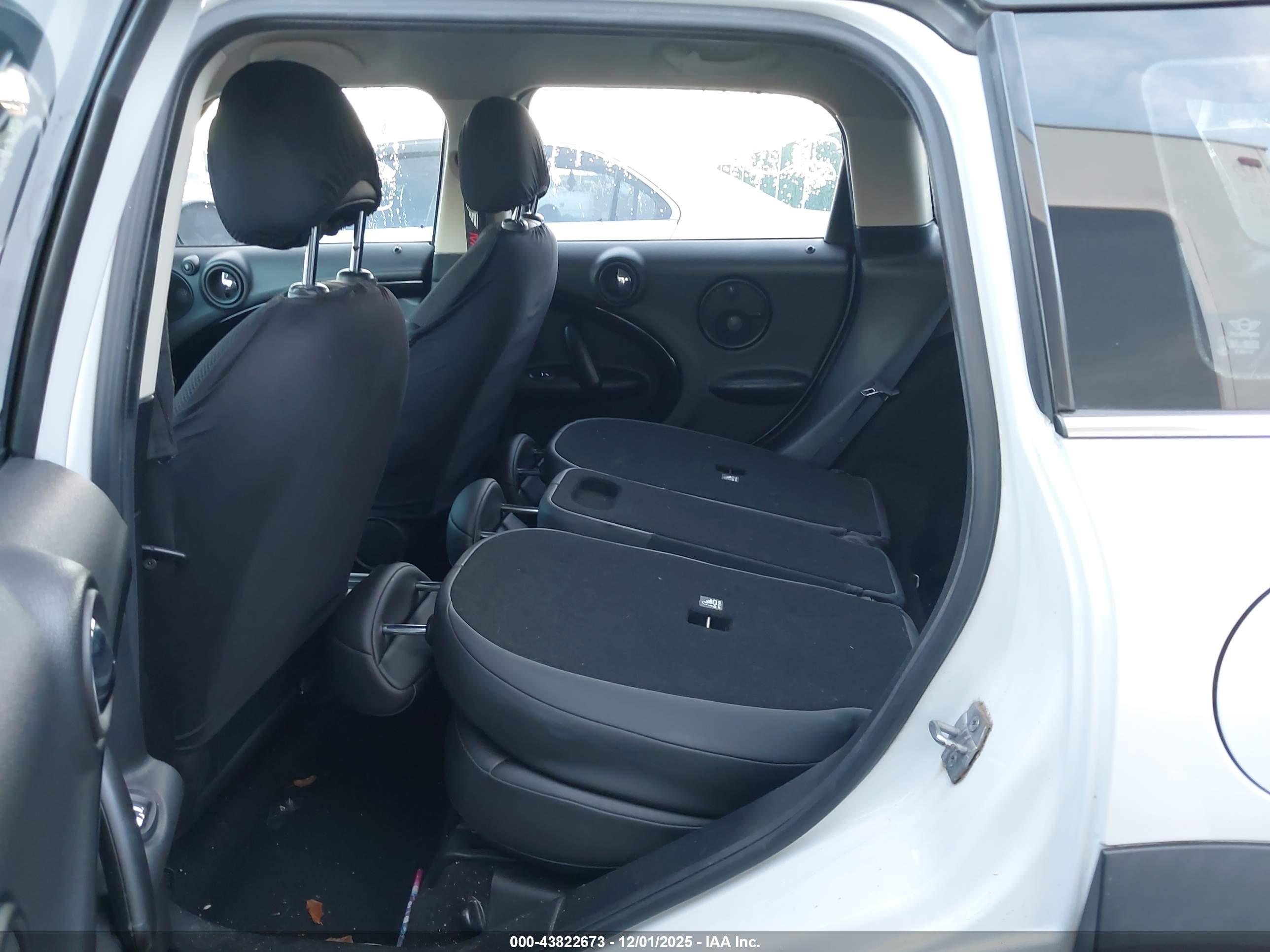 MINI COUNTRYMAN image 8