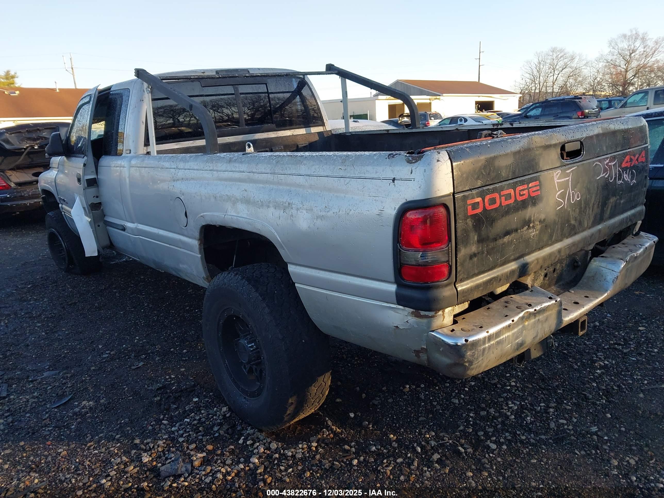 DODGE RAM image 3