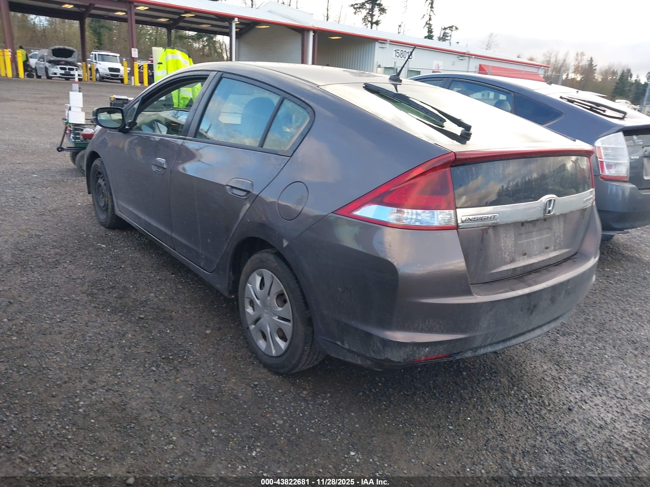 HONDA INSIGHT image 3