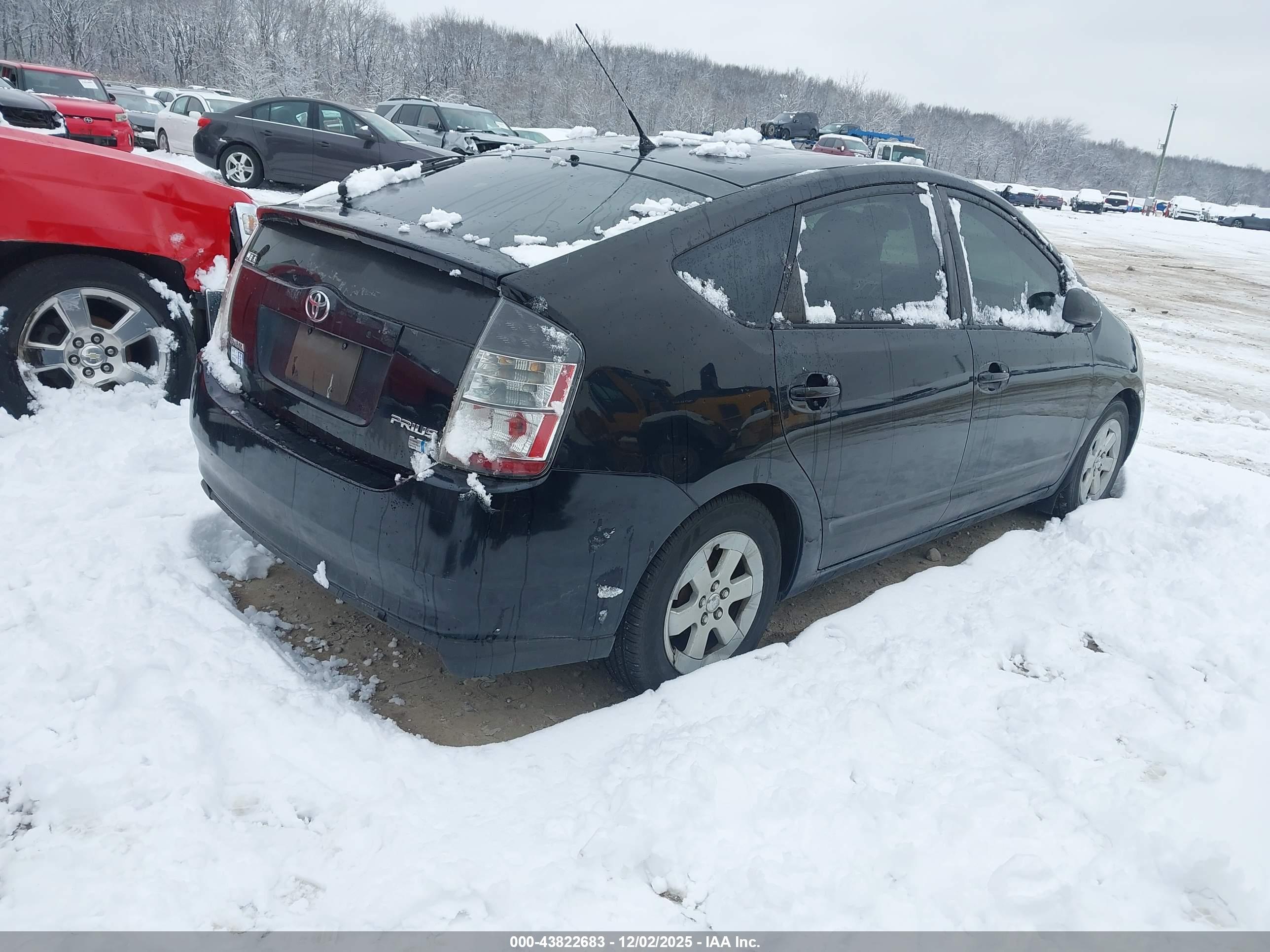 TOYOTA PRIUS image 4