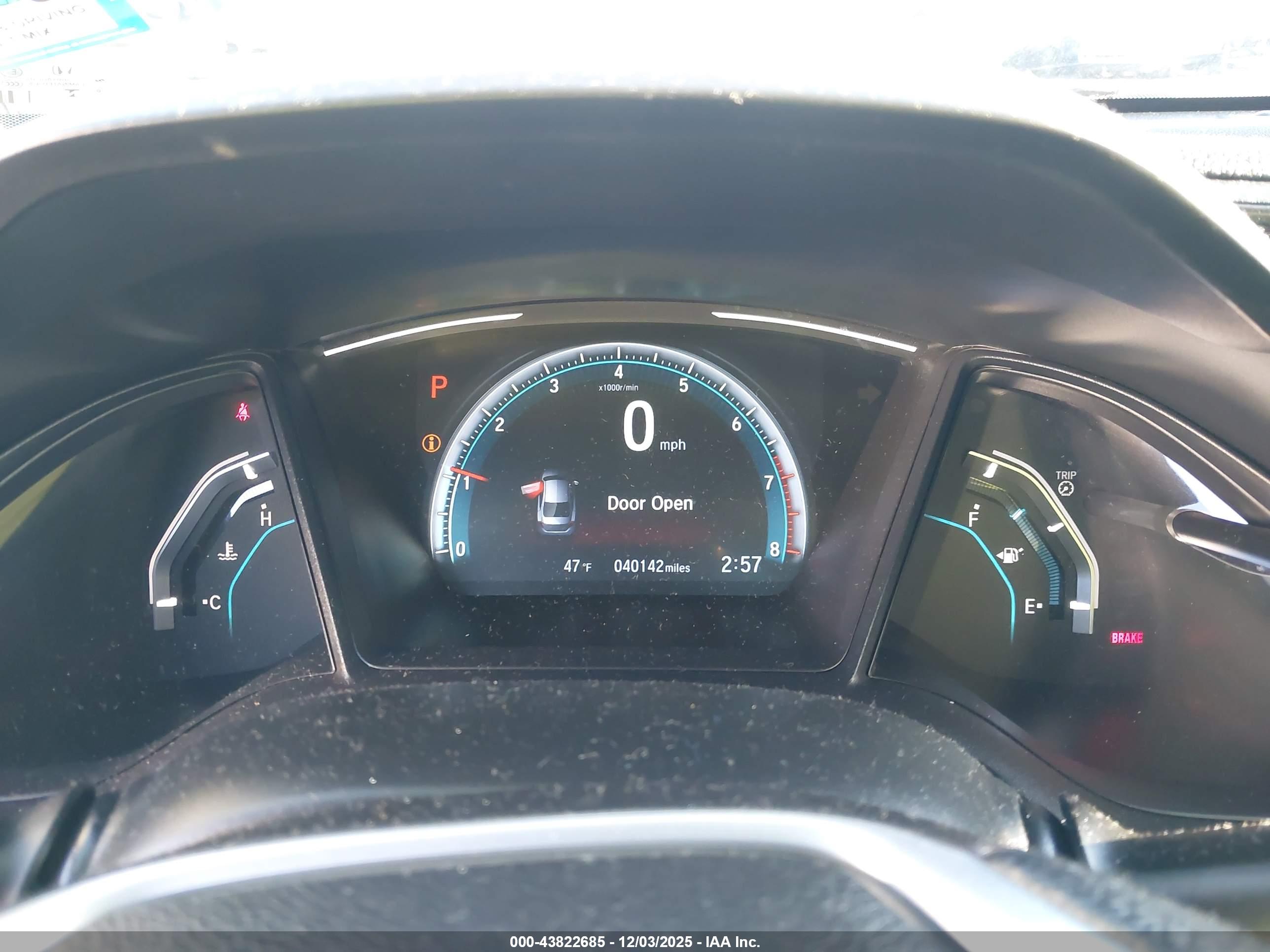 HONDA CIVIC image 7