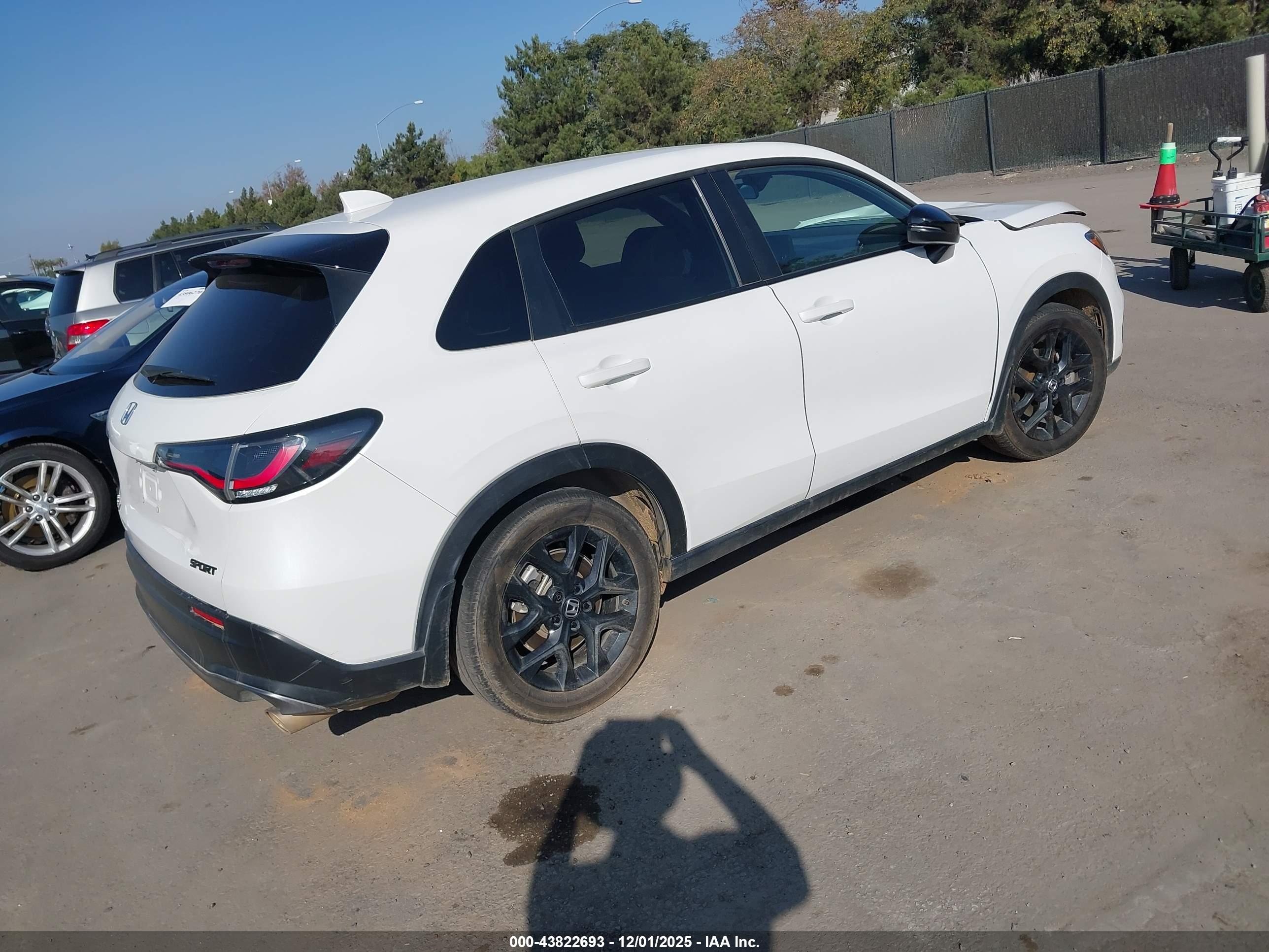 HONDA HR-V image 4