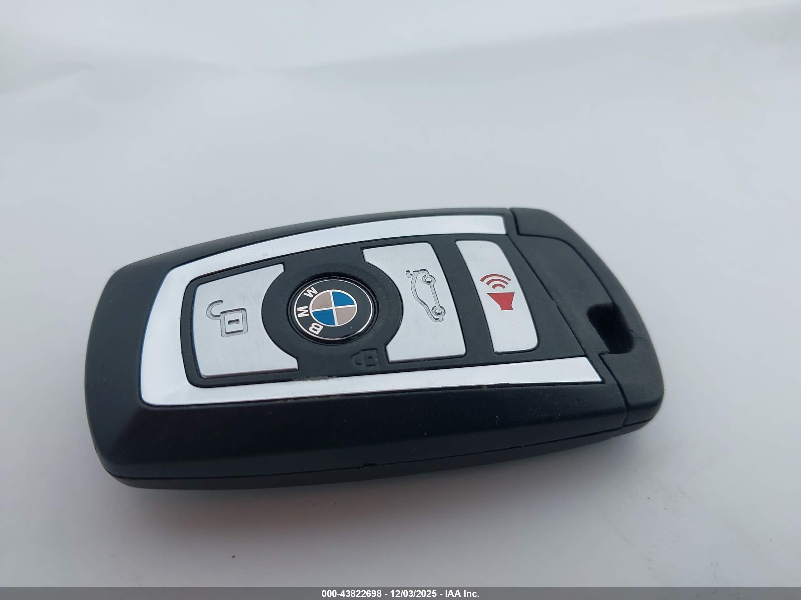 BMW 535I image 11