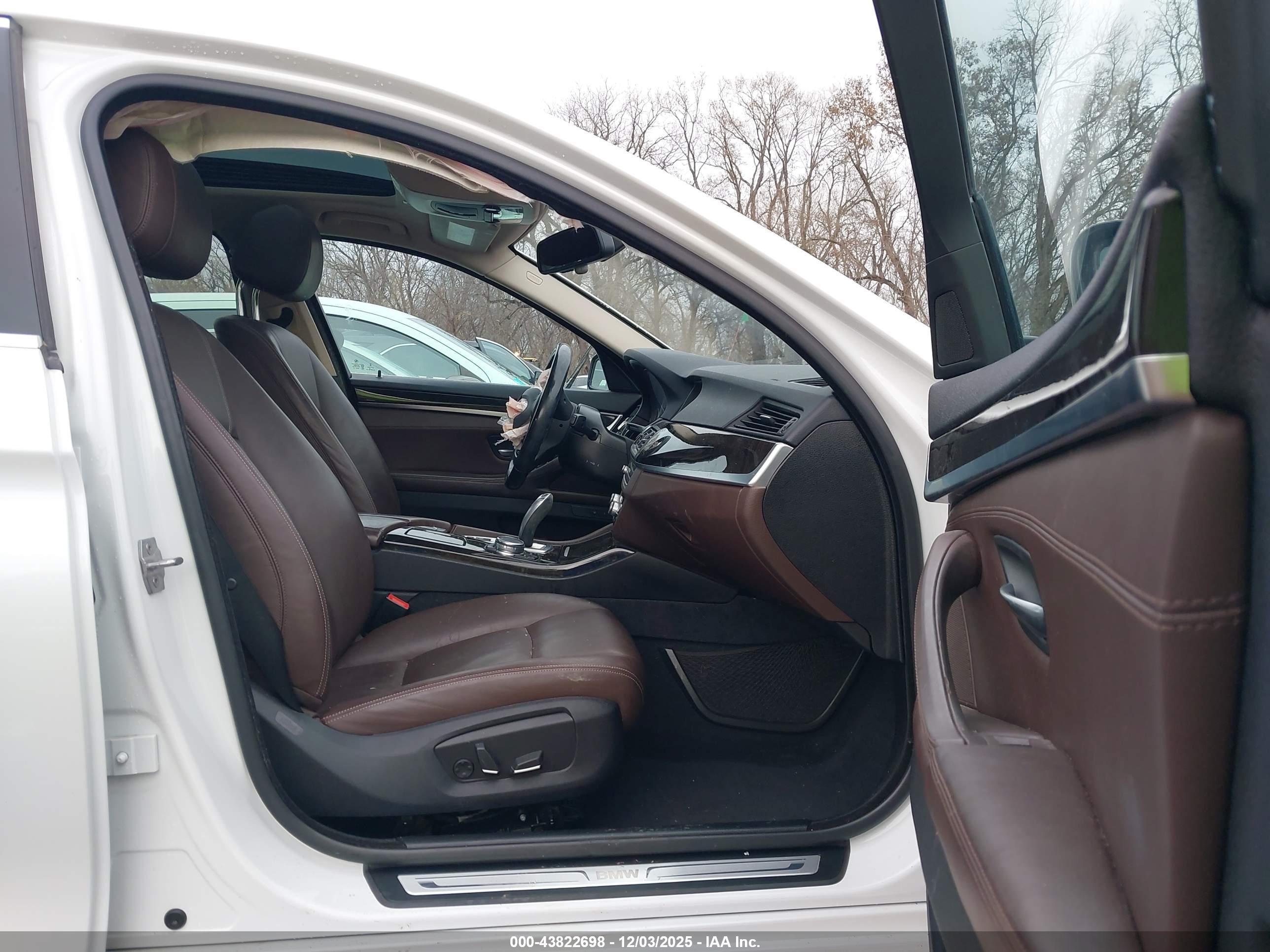 BMW 535I image 5