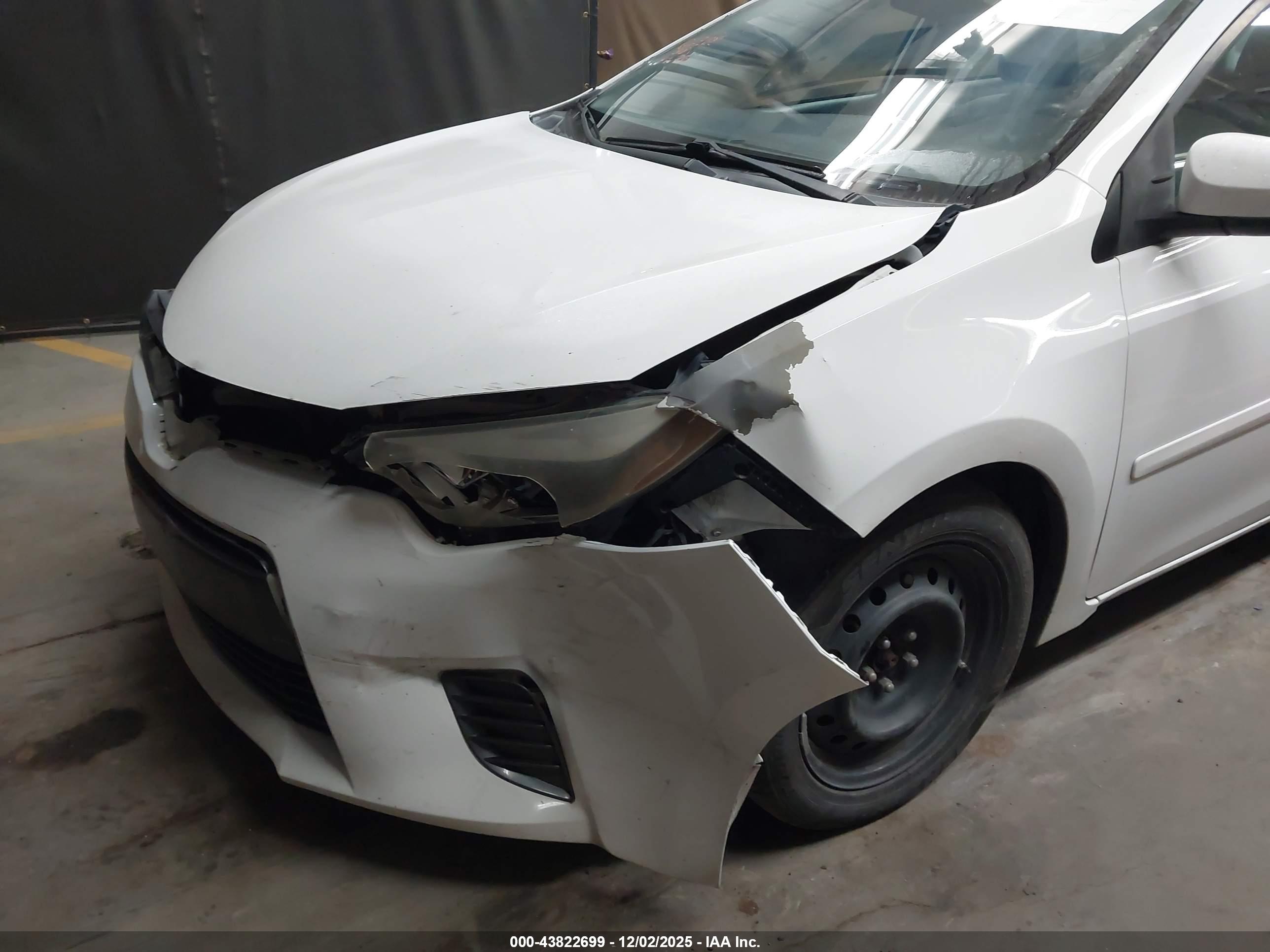 TOYOTA COROLLA image 6