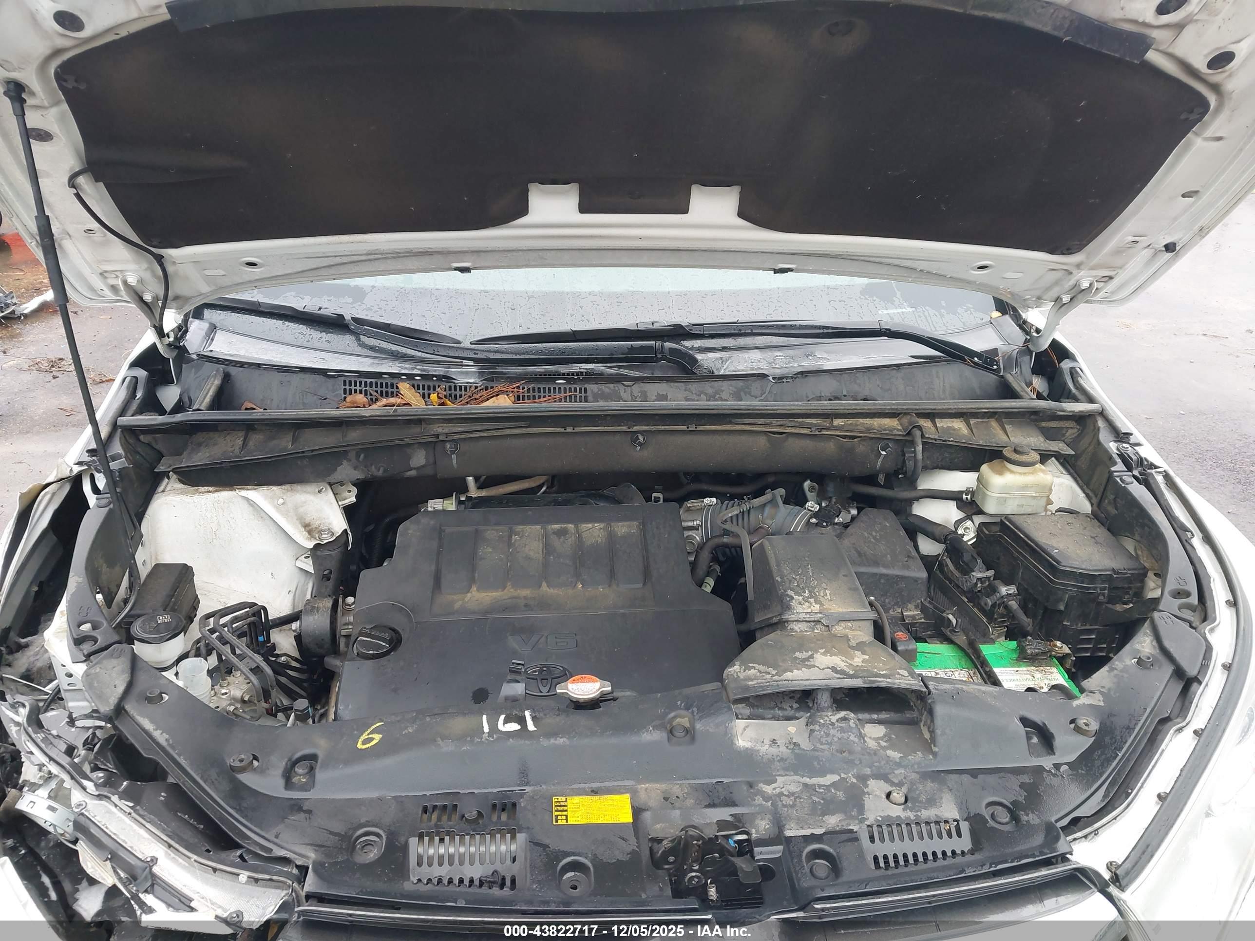 TOYOTA HIGHLANDER image 10