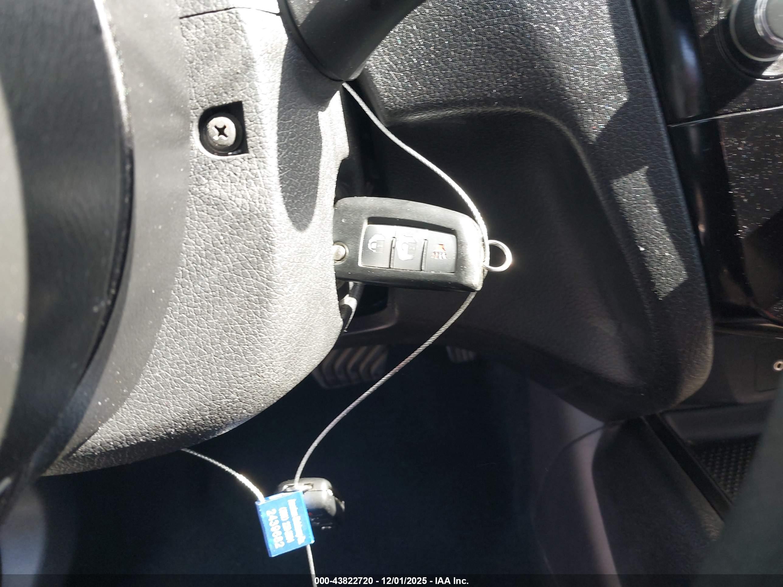 NISSAN ROGUE image 11