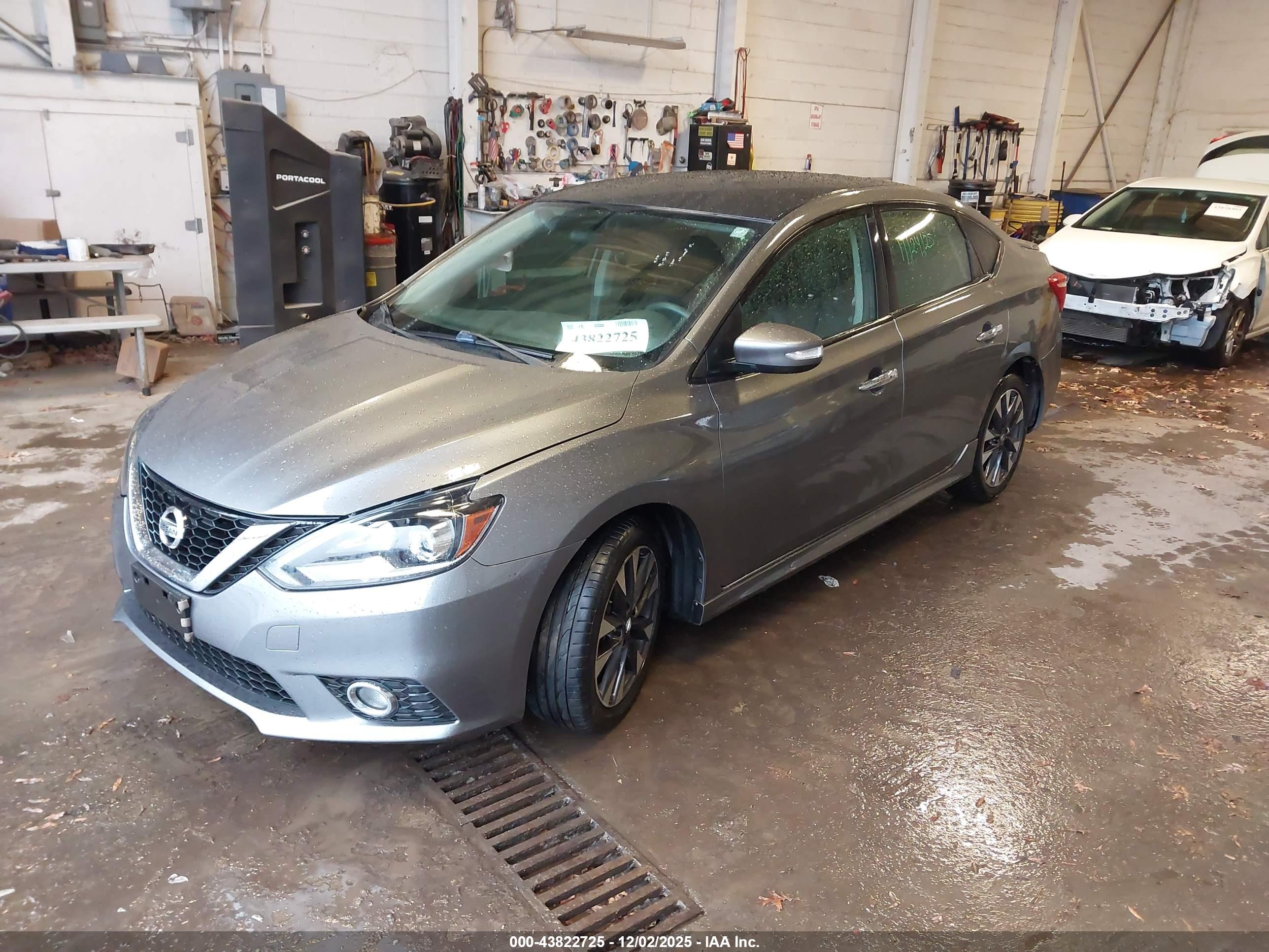 NISSAN SENTRA image 2