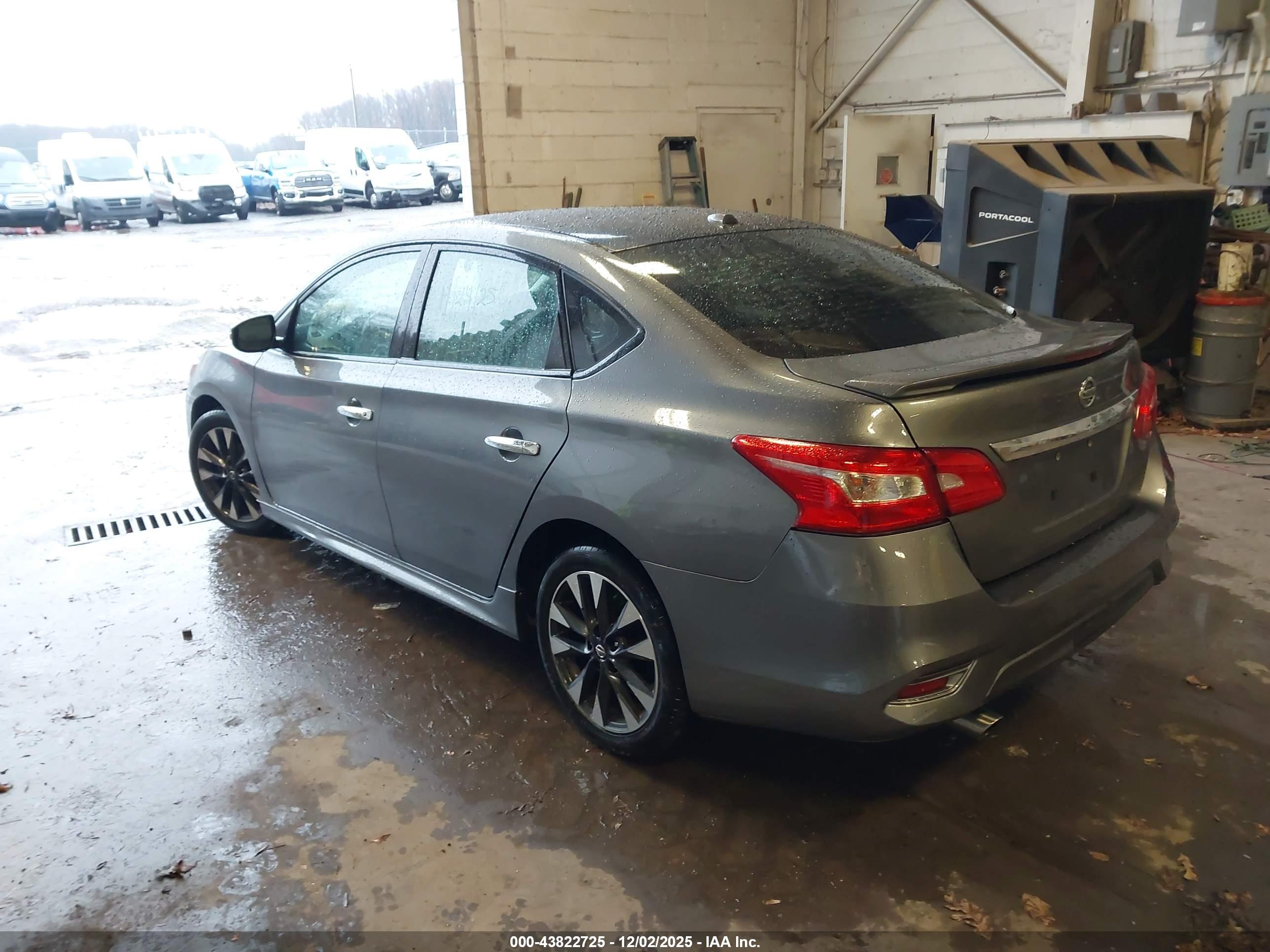 NISSAN SENTRA image 3