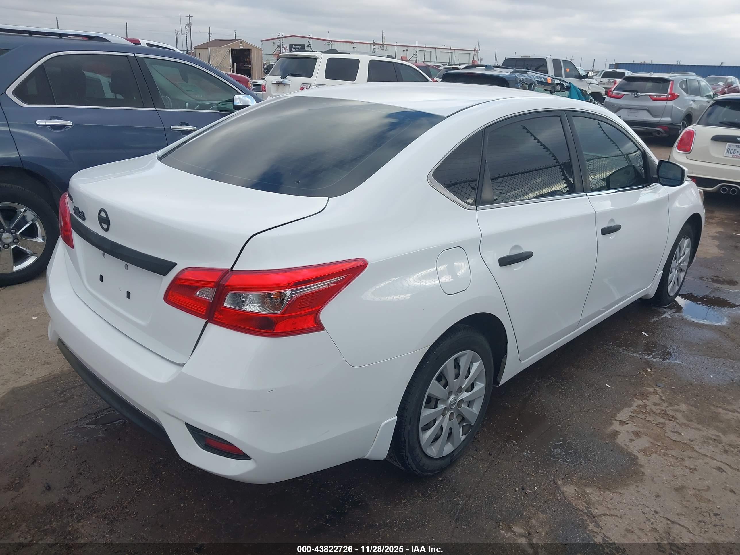 NISSAN SENTRA image 4