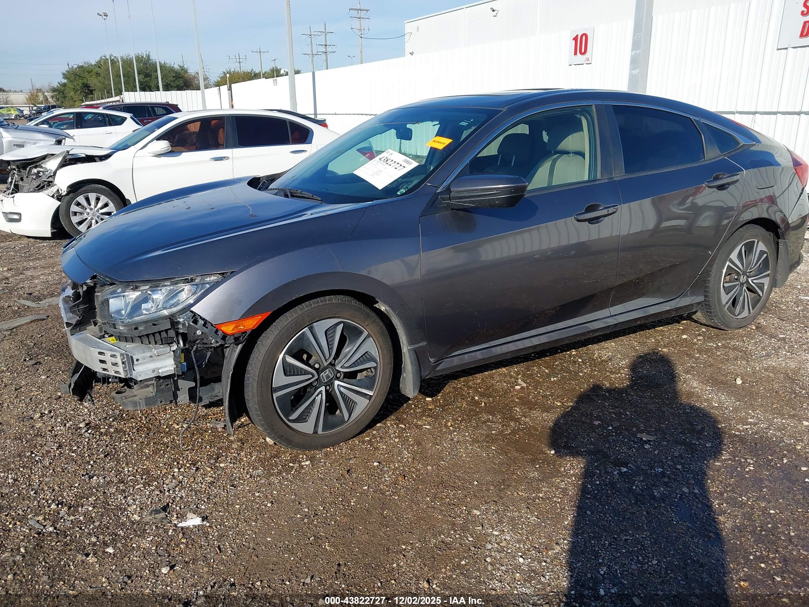 HONDA CIVIC image 2