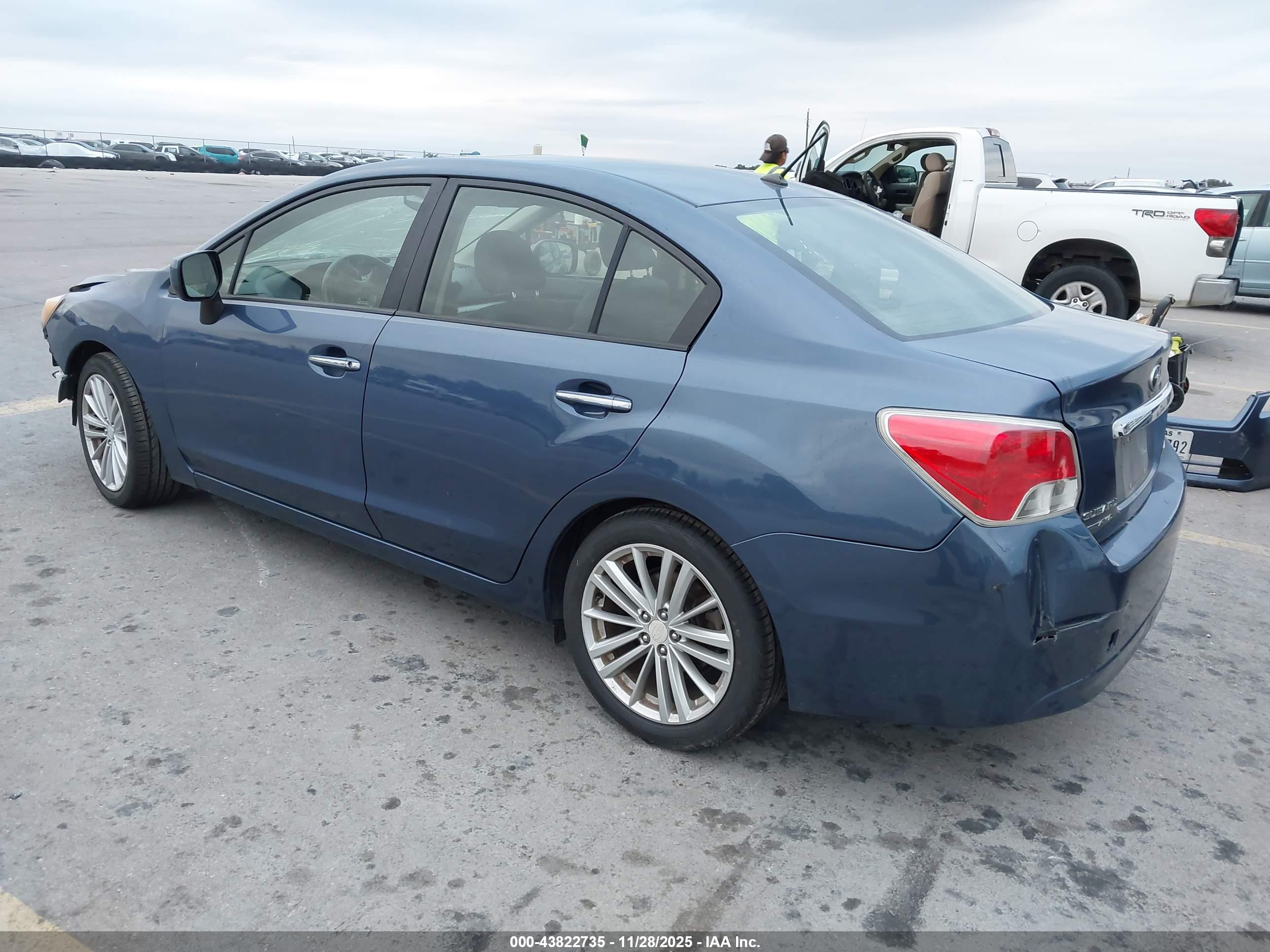 SUBARU IMPREZA image 3