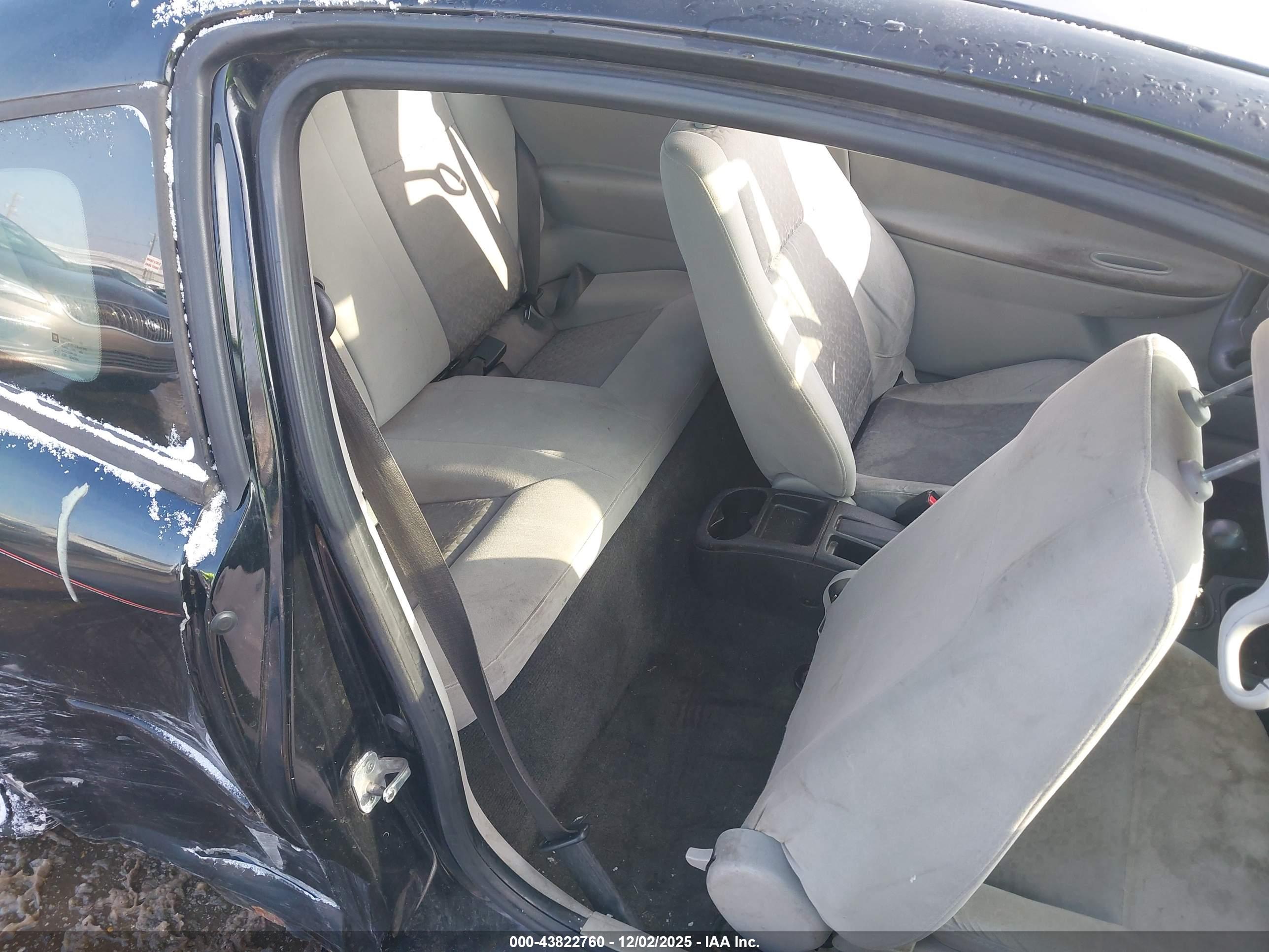 CHEVROLET COBALT image 8