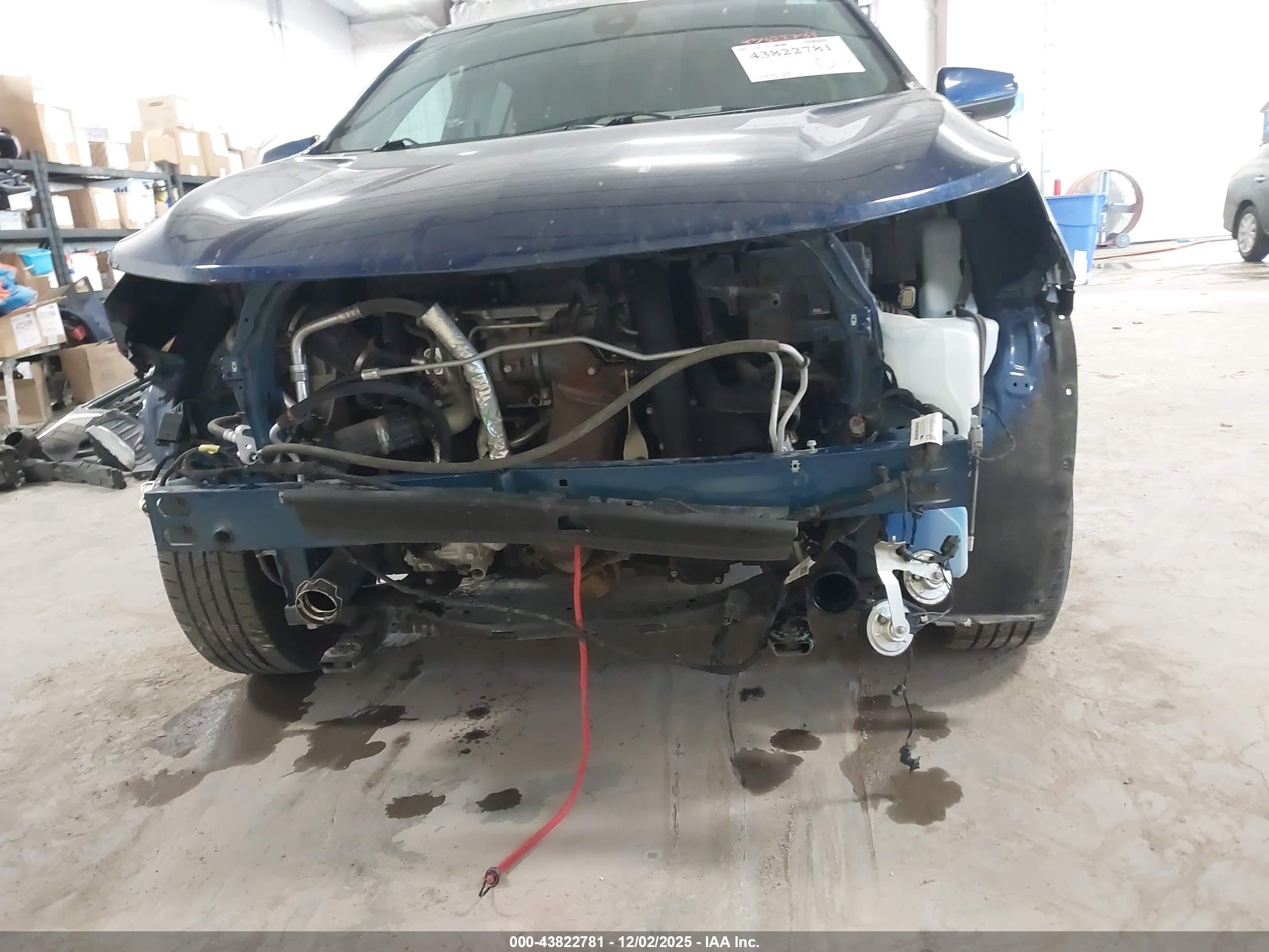 CHEVROLET EQUINOX image 6
