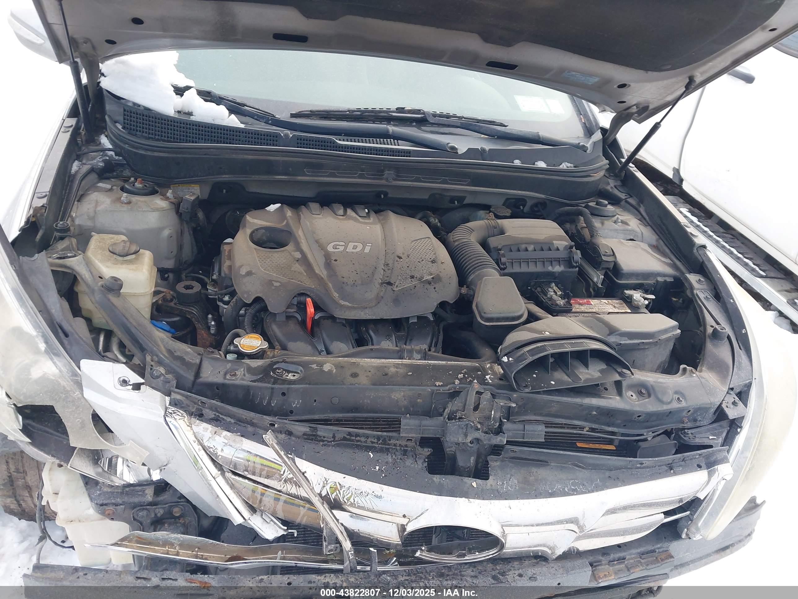 HYUNDAI SONATA image 10