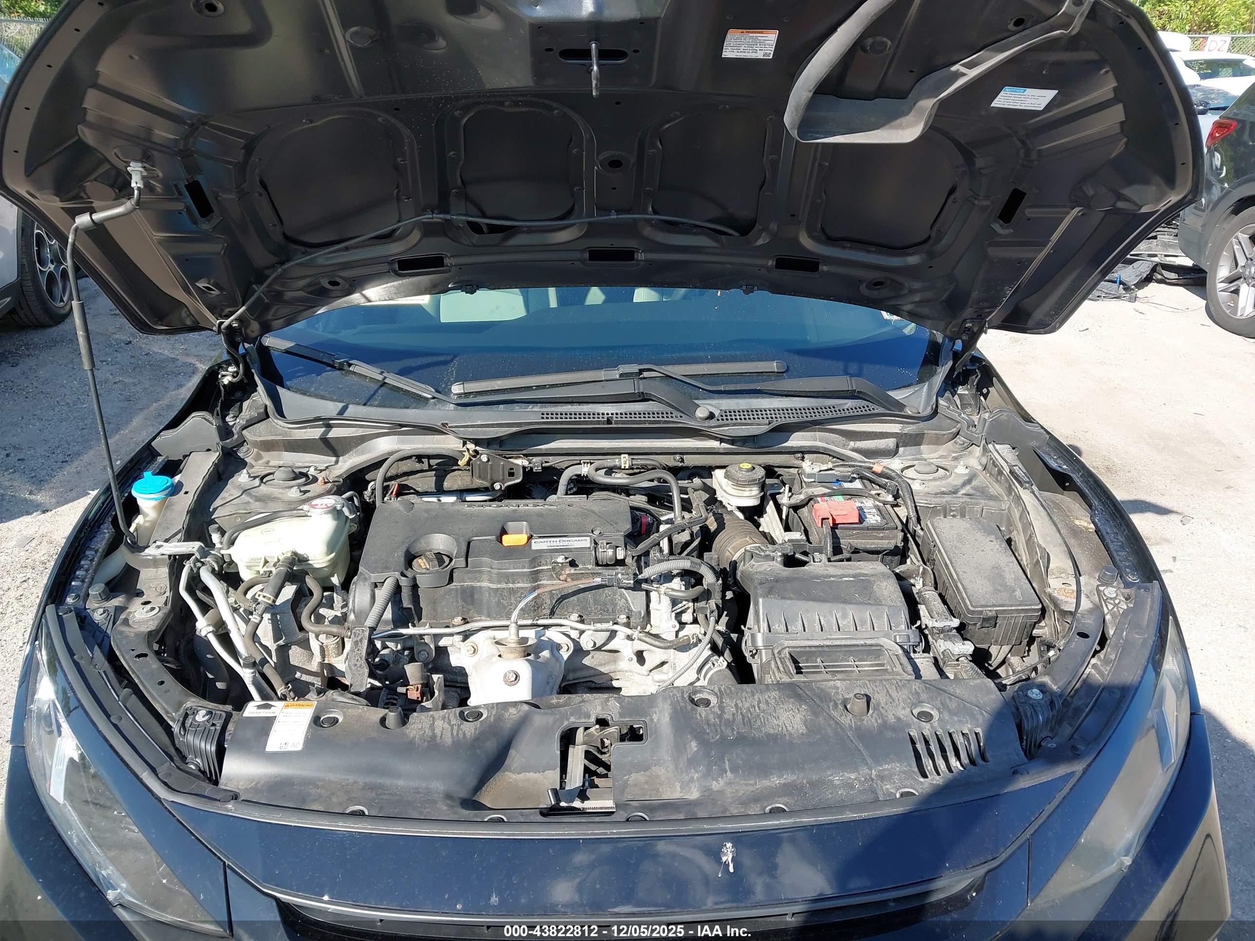 HONDA CIVIC image 10