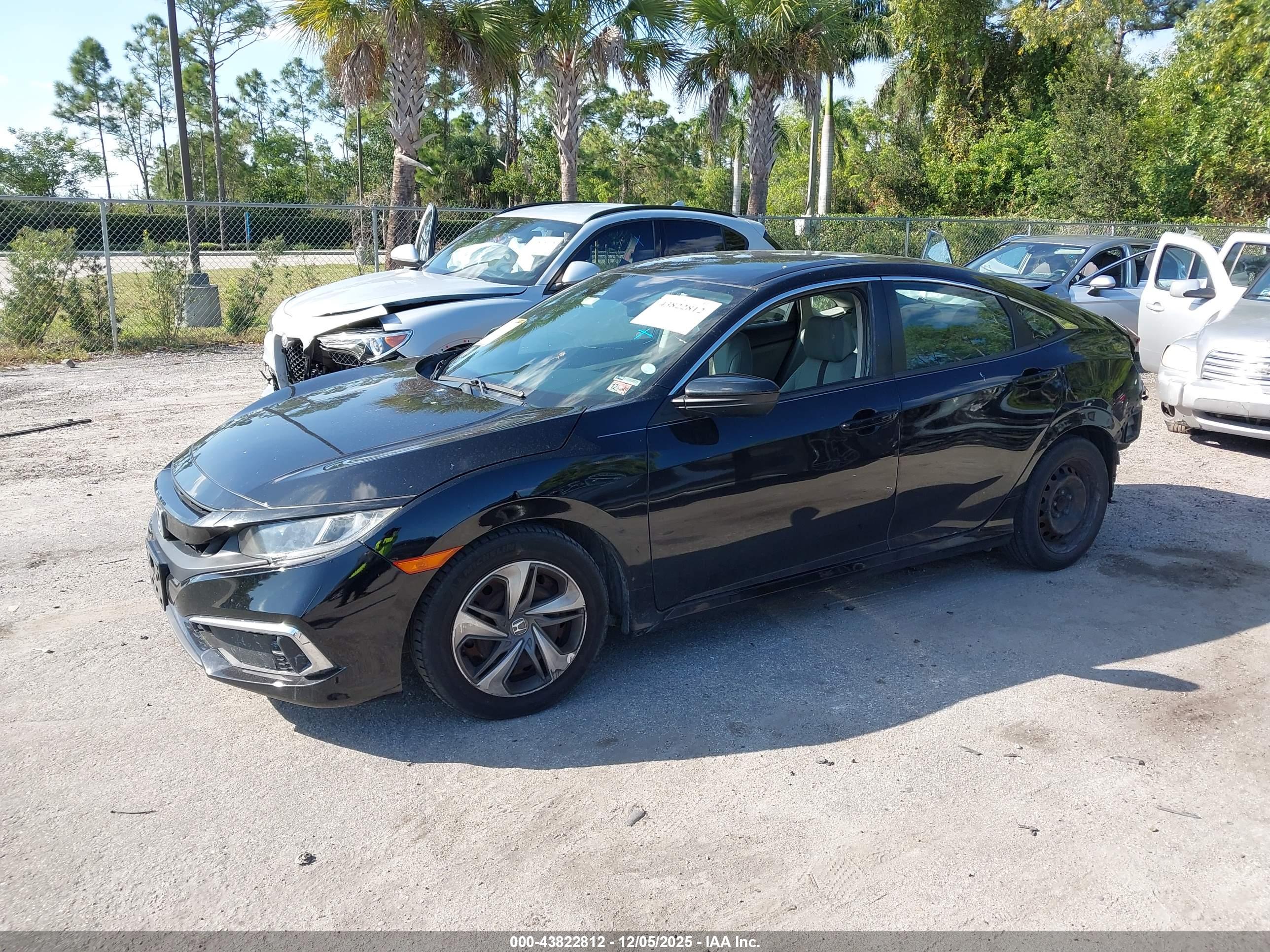 HONDA CIVIC image 2