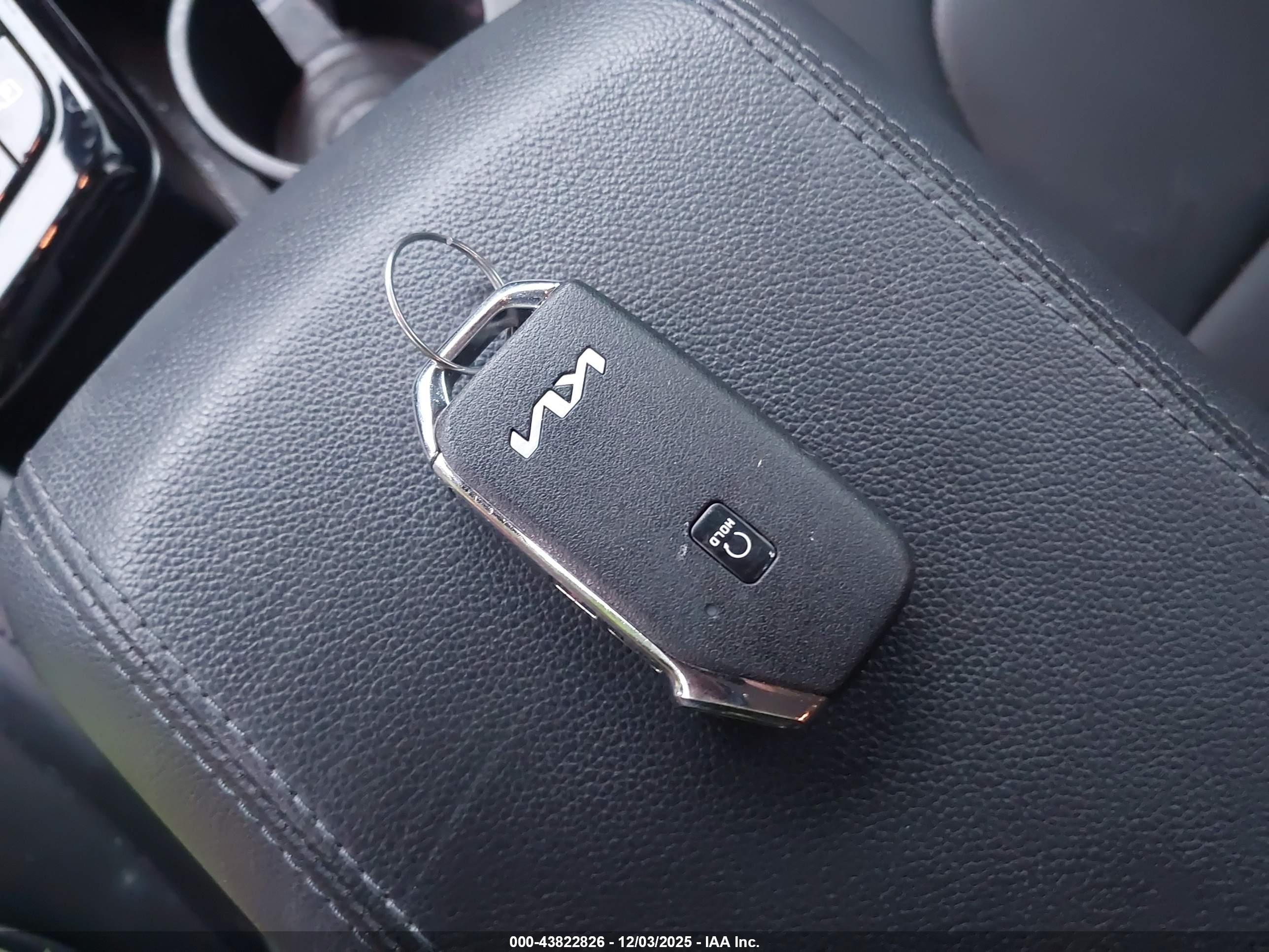 KIA SPORTAGE image 11