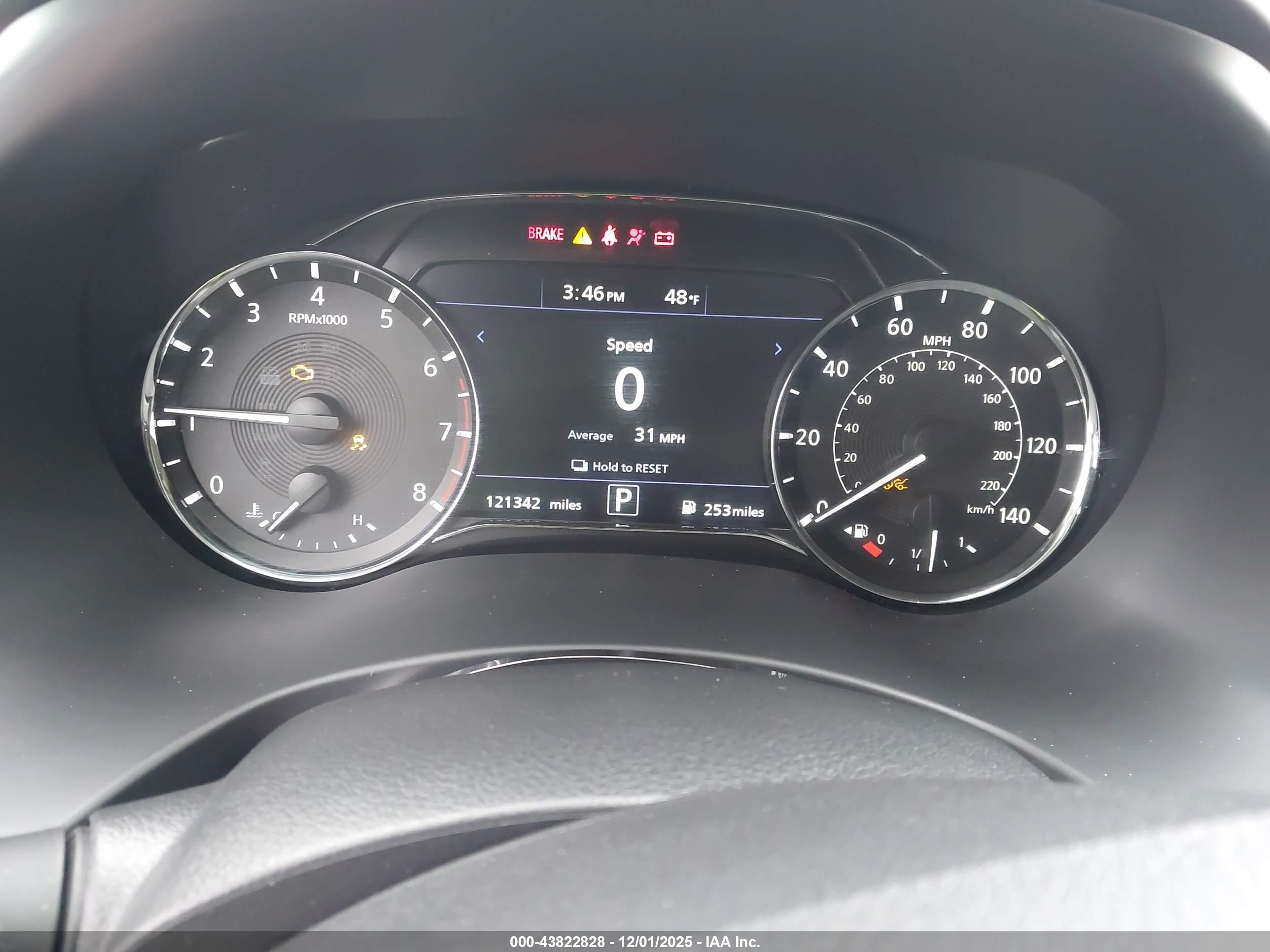 INFINITI QX80 image 7