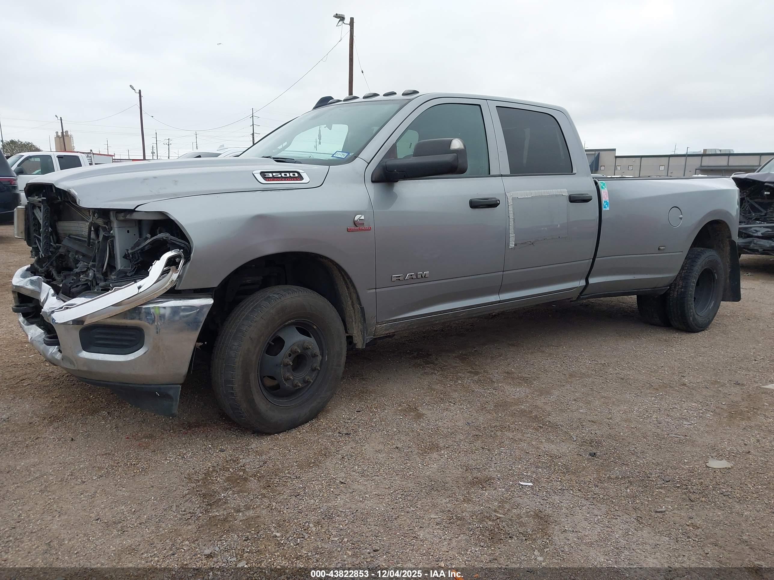 RAM 3500 image 2