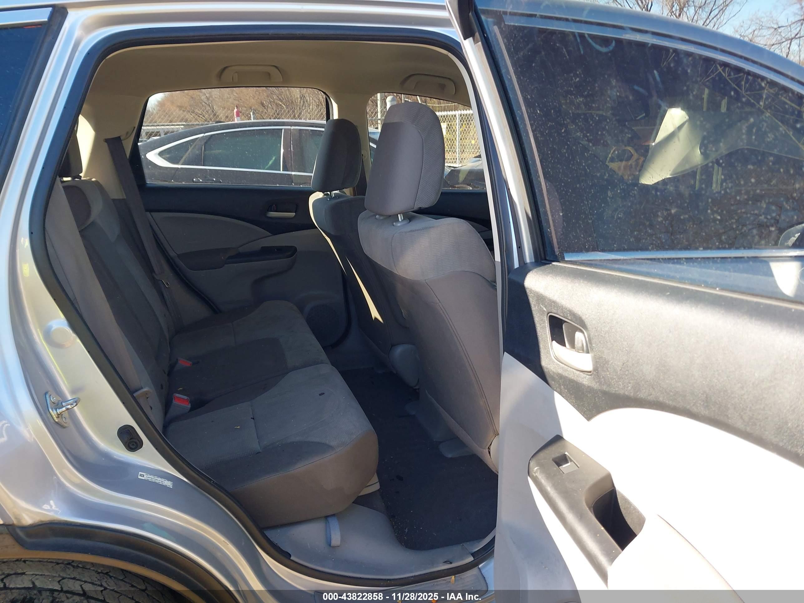 HONDA CR-V image 8