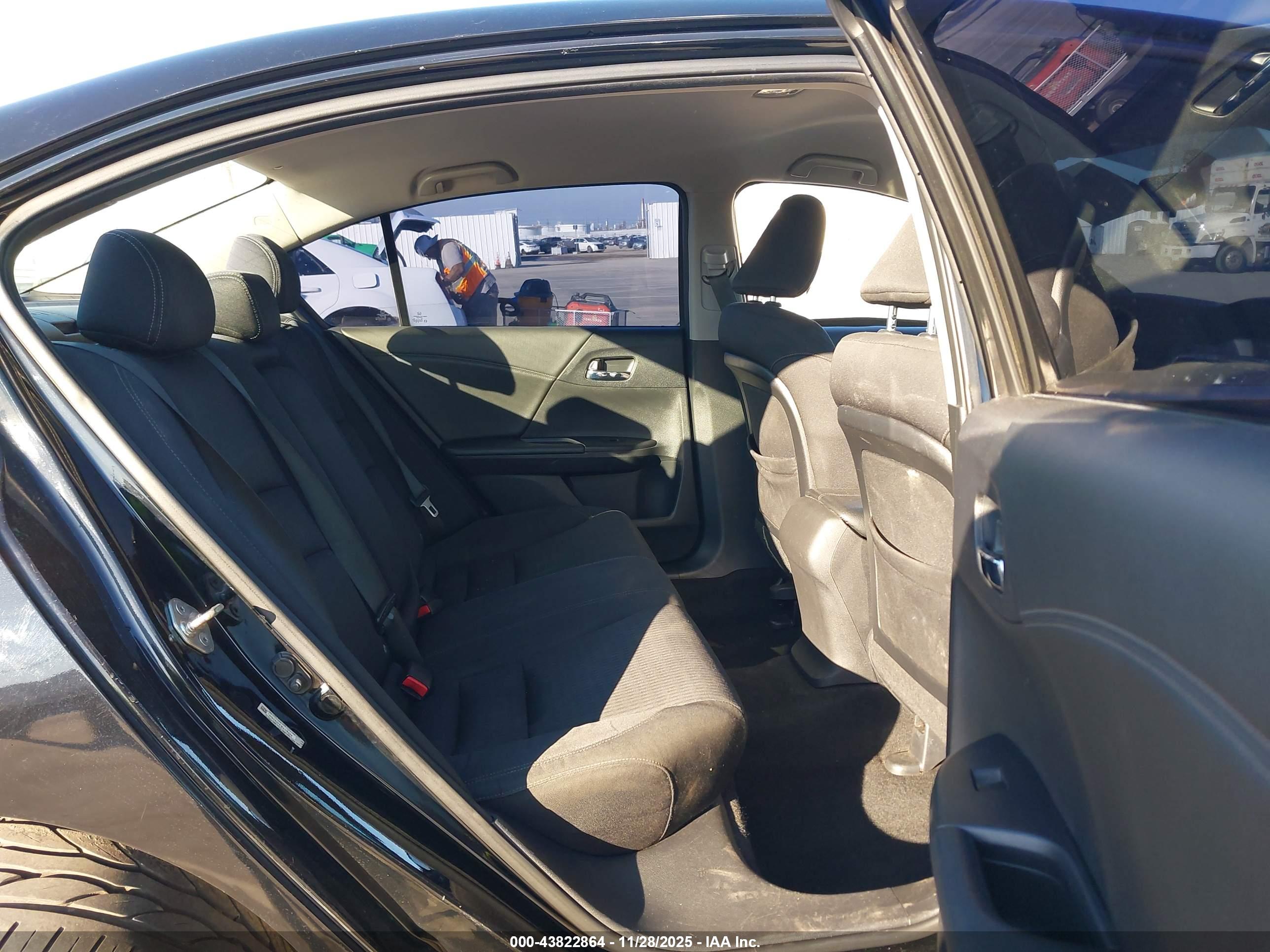 HONDA ACCORD image 8