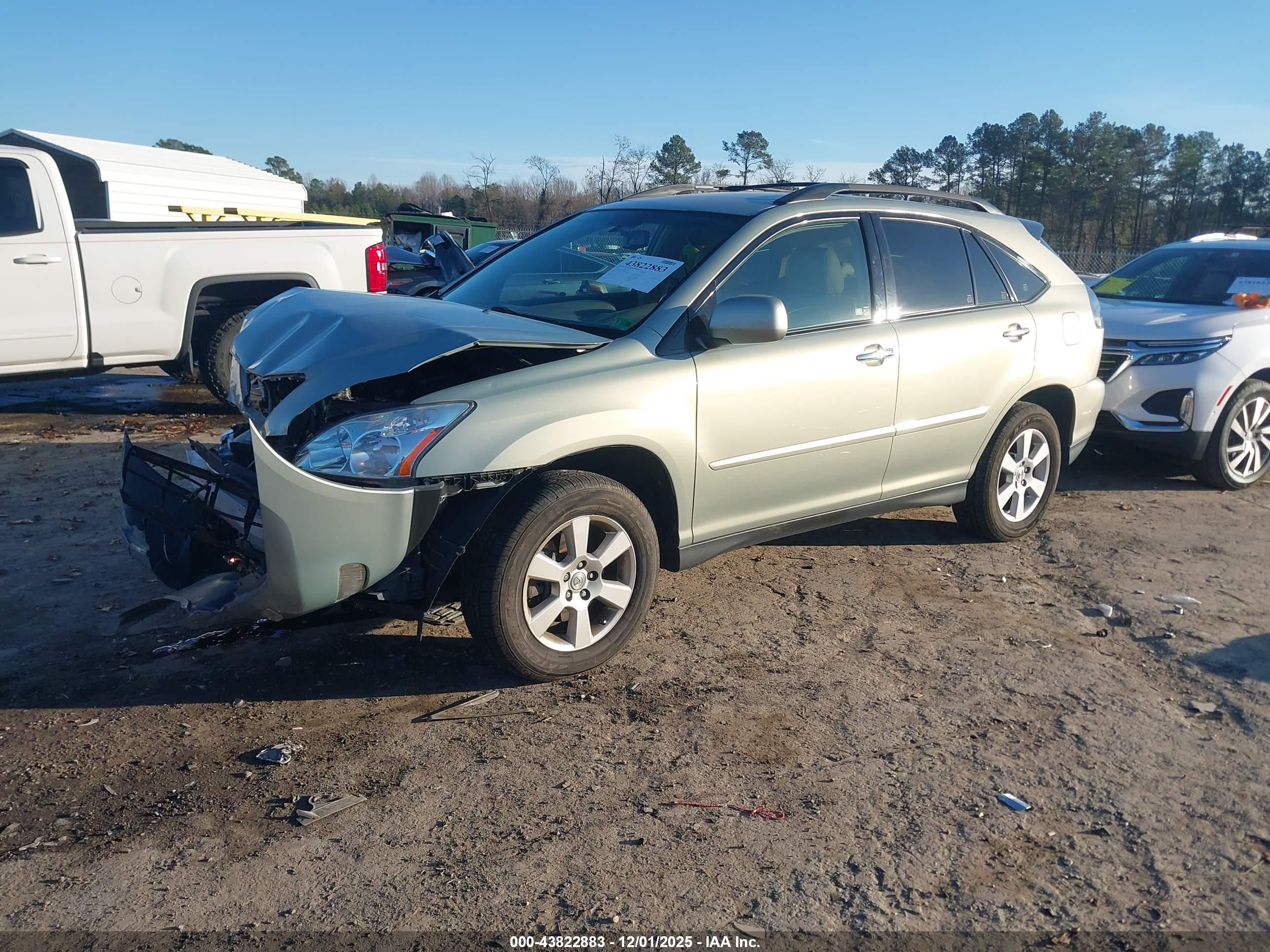 LEXUS RX image 2